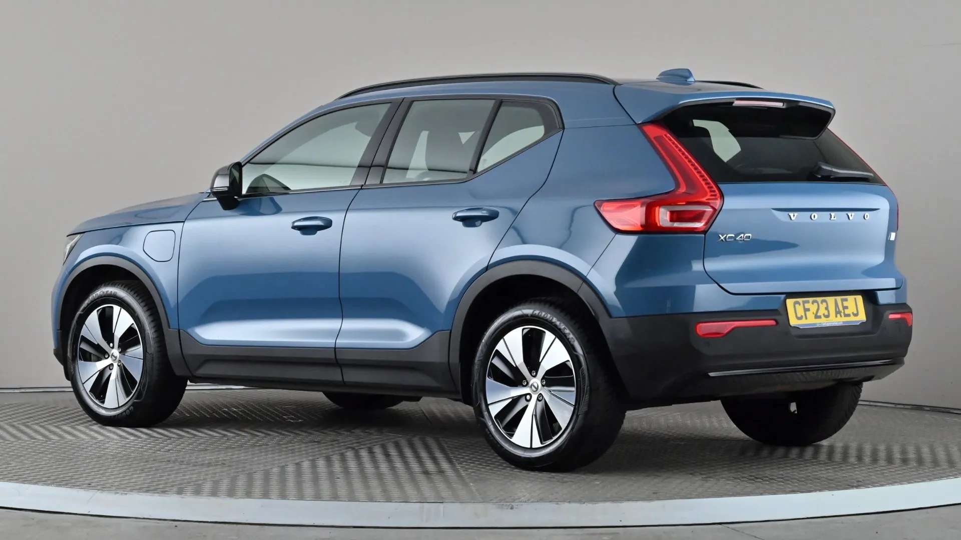 A 2023 VOLVO XC40 1.5 T4 Recharge PHEV Plus Dark Auto A 2023 VOLVO XC40 1.5 T4 Recharge PHEV Plus Dark Auto