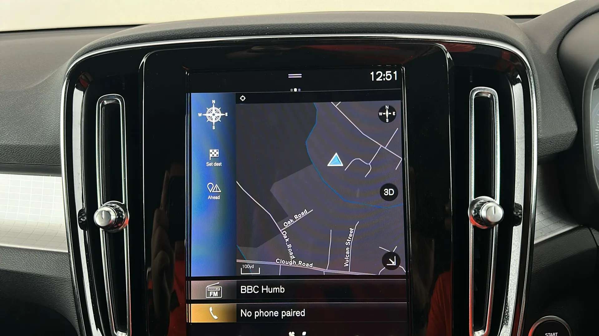 2023 VOLVO XC40 2023 VOLVO XC40