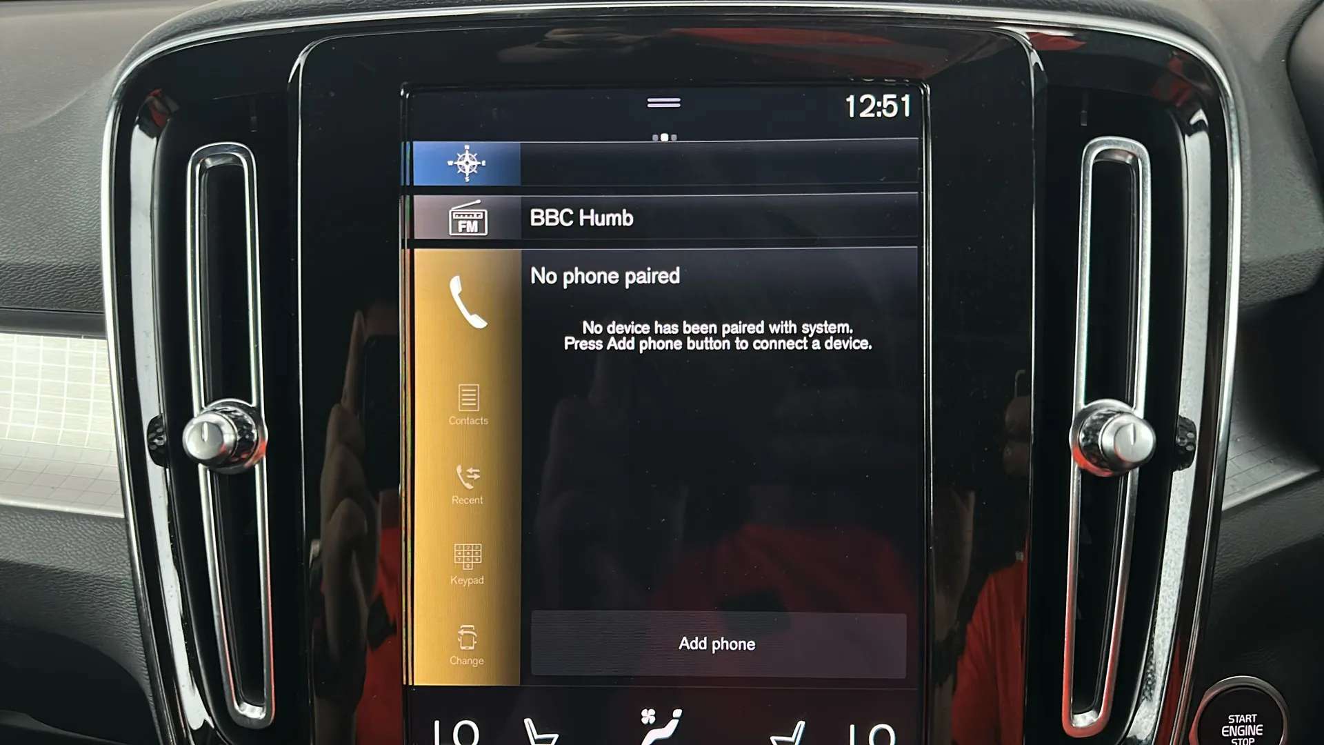 2023 VOLVO XC40 2023 VOLVO XC40