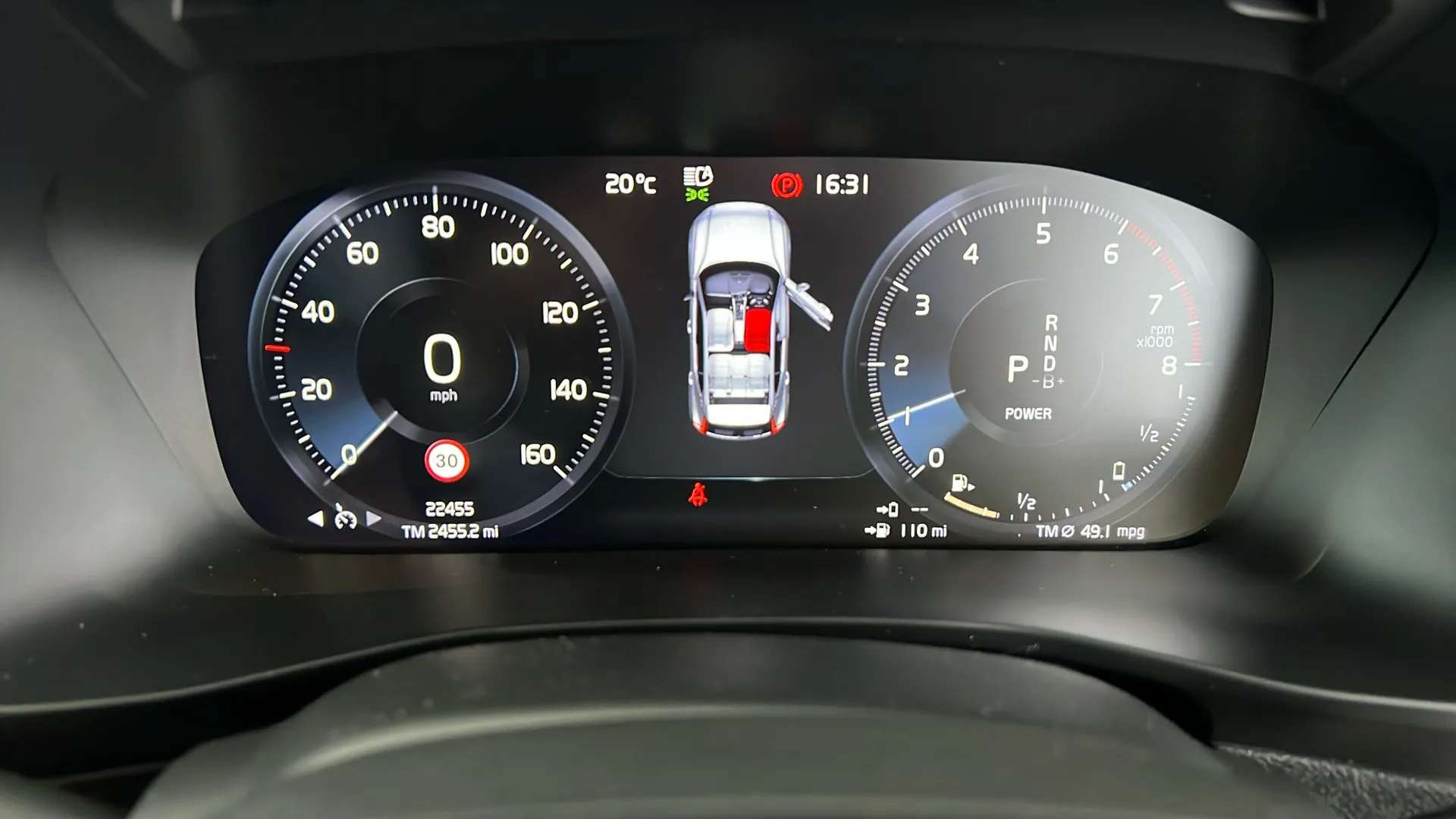 2023 VOLVO XC40 2023 VOLVO XC40