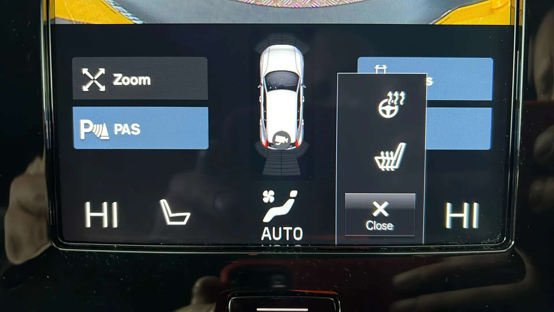 2022 VOLVO XC40 2022 VOLVO XC40