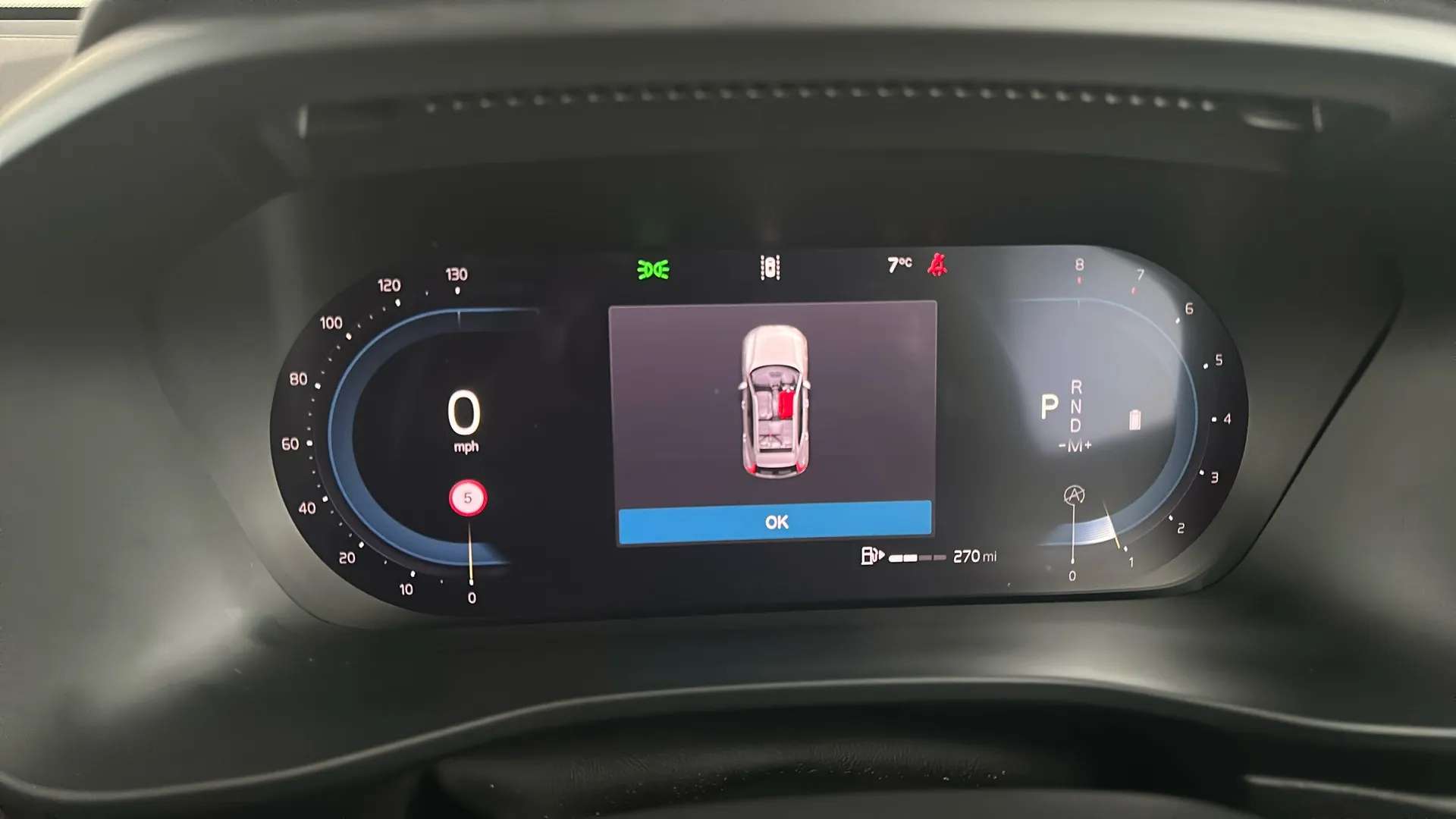 2024 VOLVO XC40 2024 VOLVO XC40