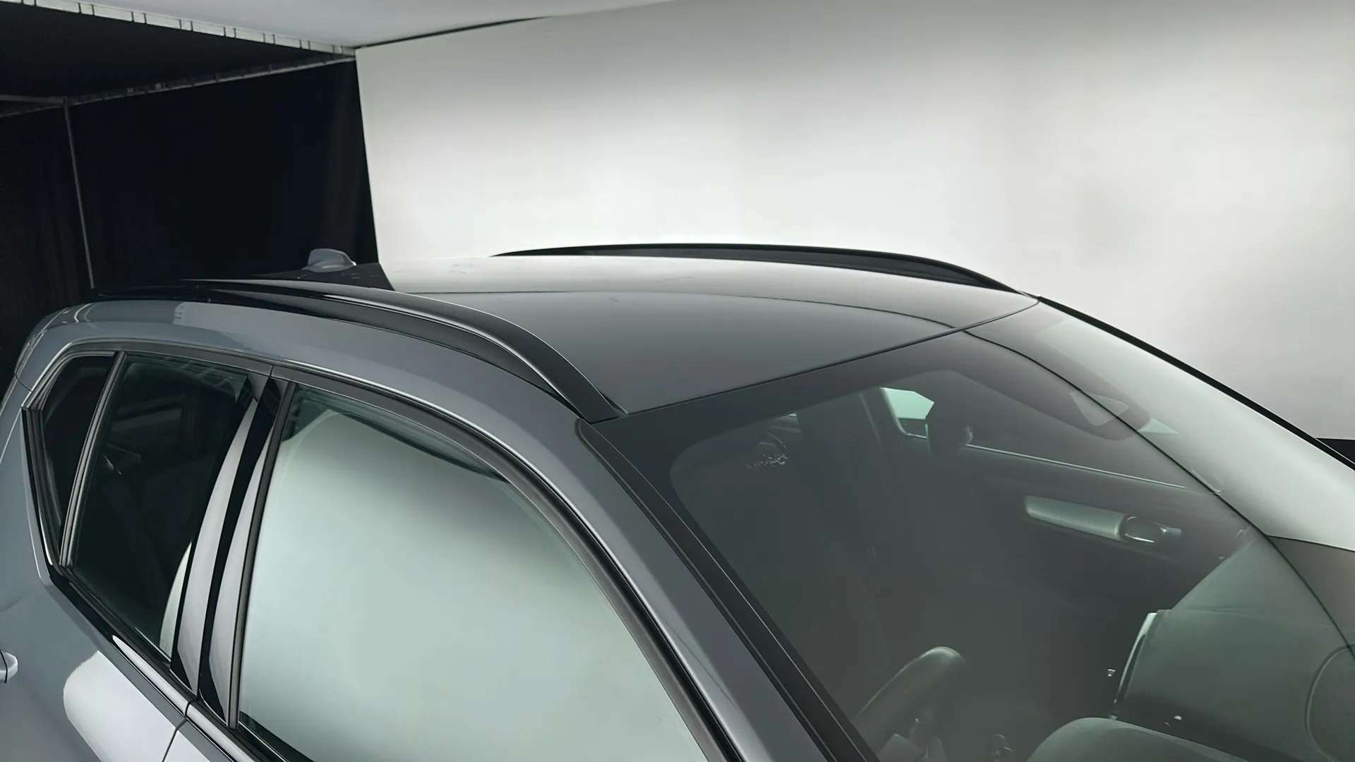 2022 VOLVO XC40 2022 VOLVO XC40