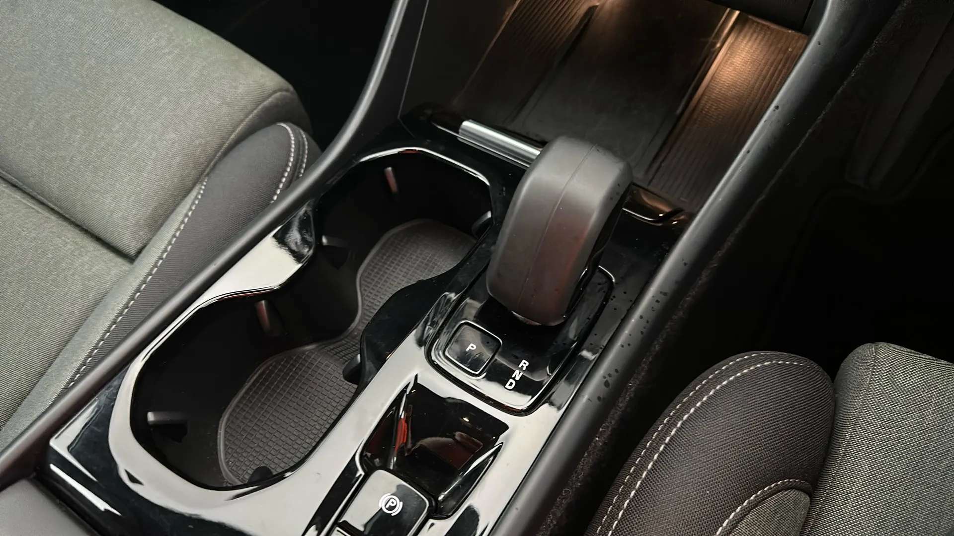 2022 VOLVO XC40 2022 VOLVO XC40