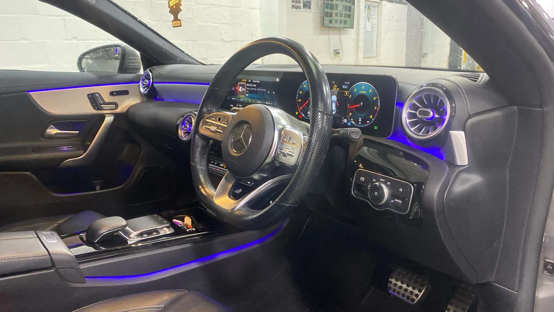 A 2019 MERCEDES-BENZ CLA CLASS CLA 180 AMG Line Premium Plus Tip Auto A 2019 MERCEDES-BENZ CLA CLASS CLA 180 AMG Line Premium Plus Tip Auto