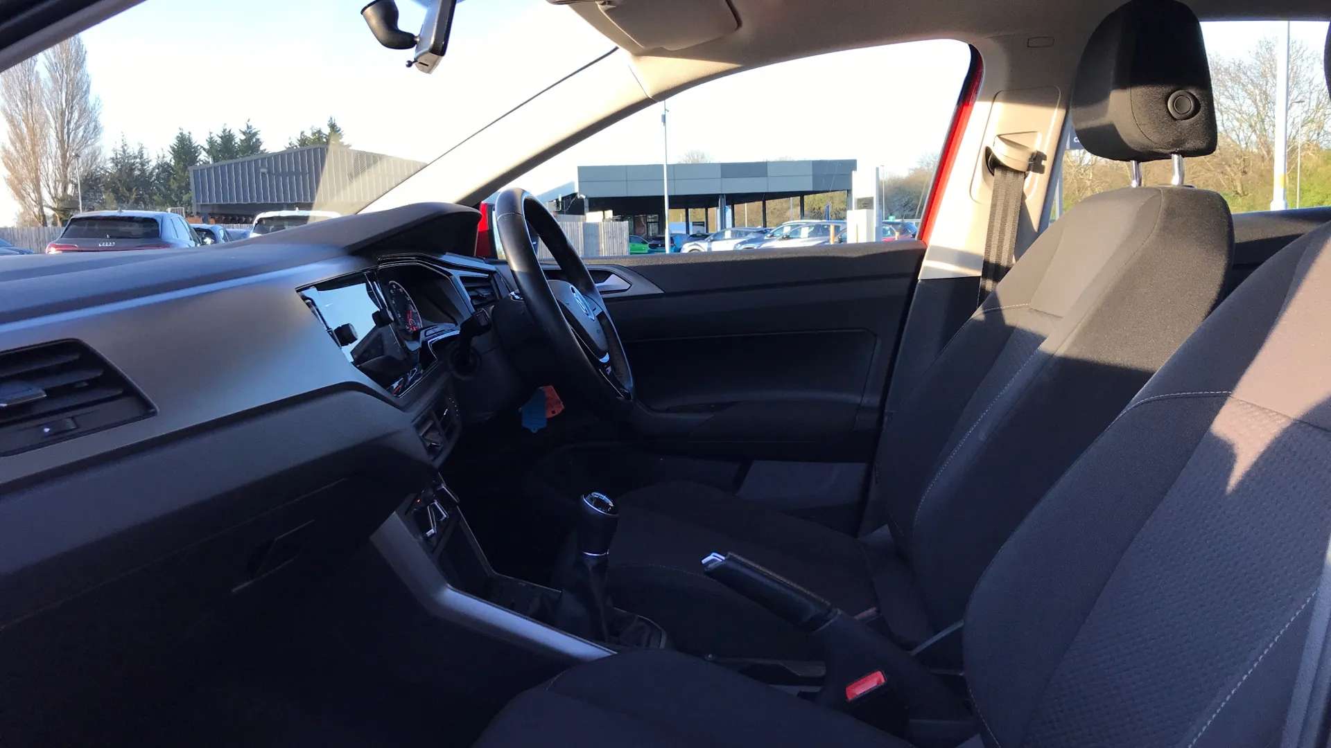 2019 VOLKSWAGEN POLO 2019 VOLKSWAGEN POLO