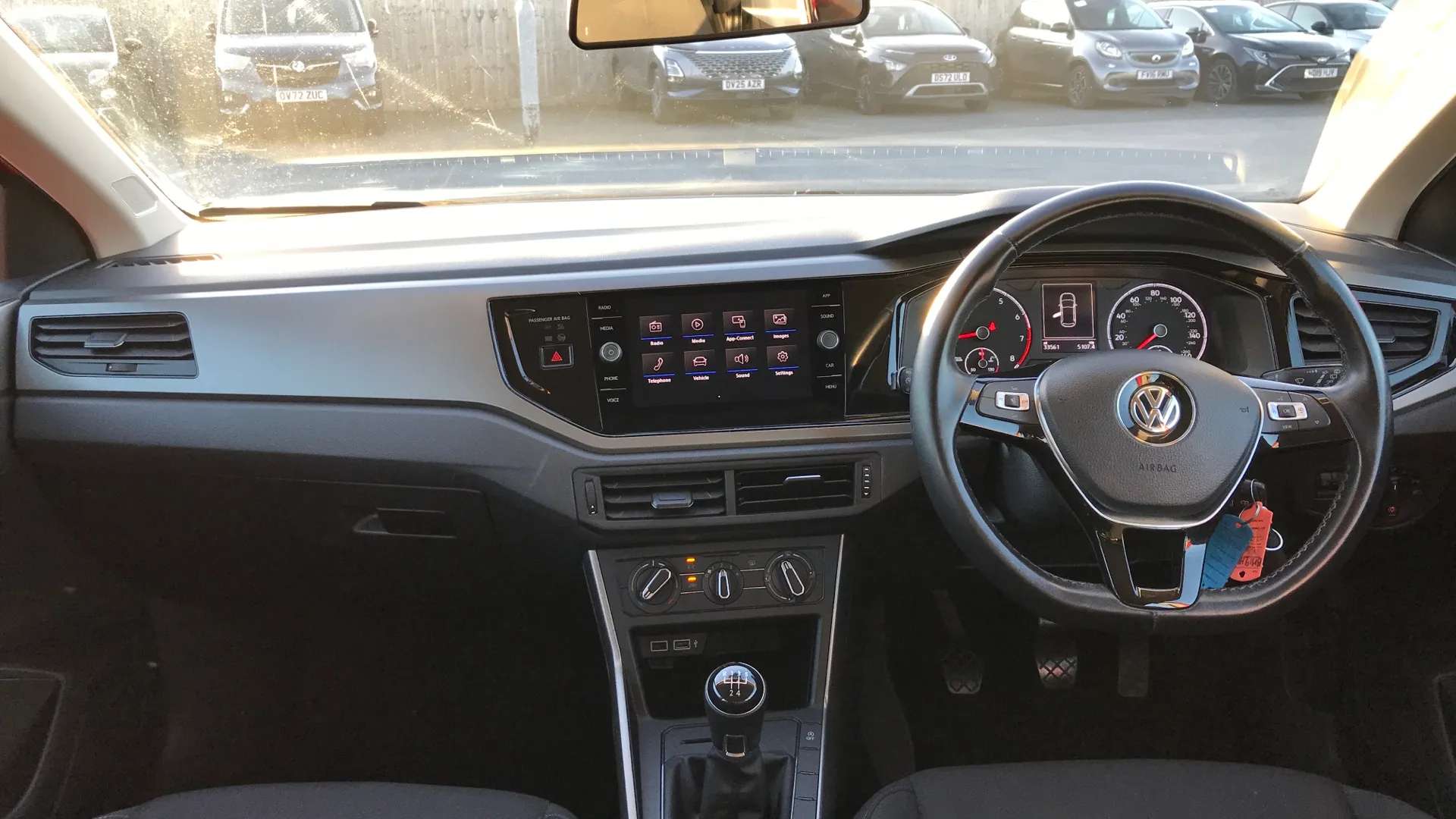 2019 VOLKSWAGEN POLO 2019 VOLKSWAGEN POLO