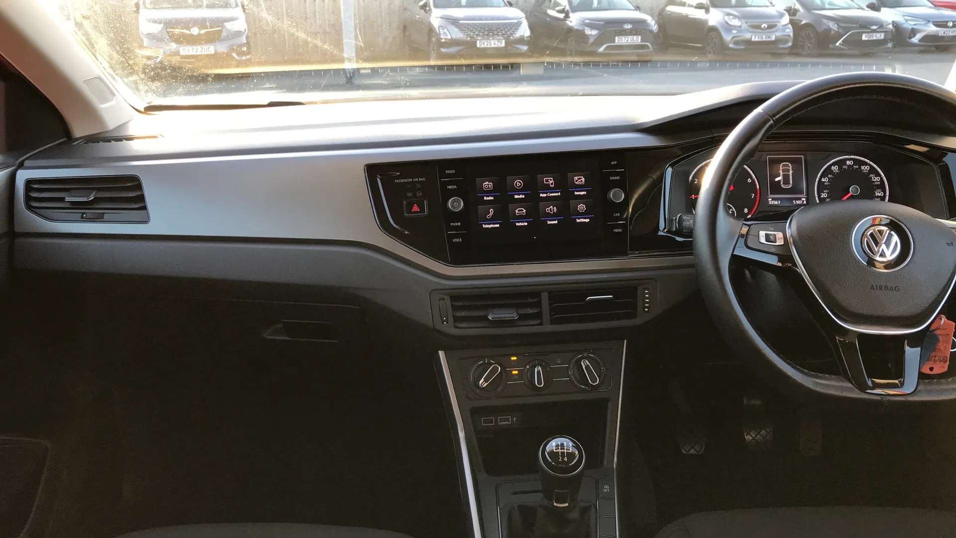 2019 VOLKSWAGEN POLO 2019 VOLKSWAGEN POLO