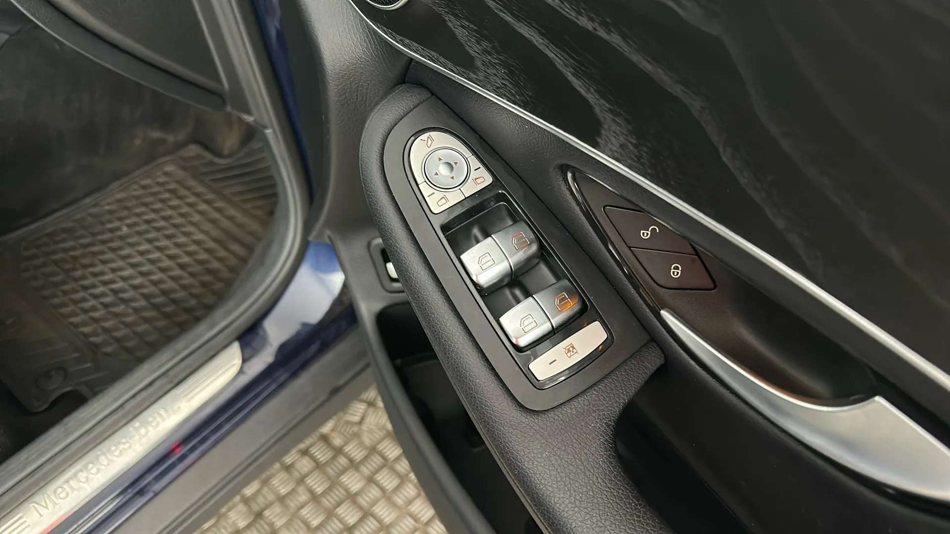 2018 MERCEDES-BENZ GLC 2018 MERCEDES-BENZ GLC