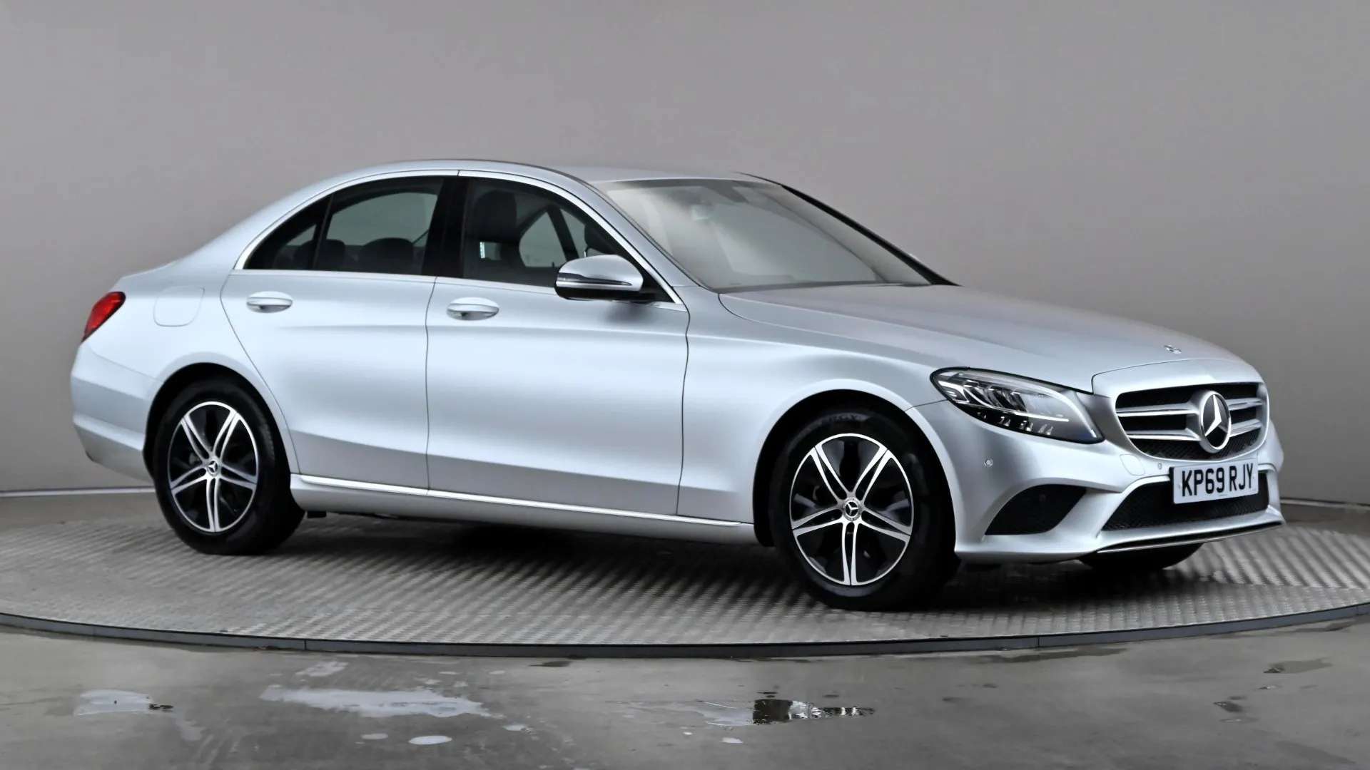 A 2019 MERCEDES-BENZ C CLASS C300 Sport 9G-Tronic A 2019 MERCEDES-BENZ C CLASS C300 Sport 9G-Tronic