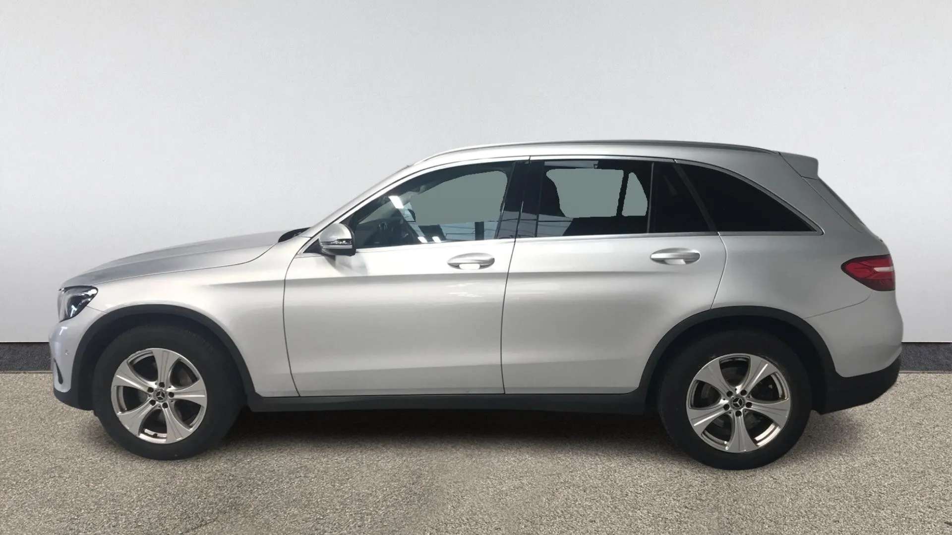 A 2018 MERCEDES-BENZ GLC GLC 250d 4Matic Sport 9G-Tronic A 2018 MERCEDES-BENZ GLC GLC 250d 4Matic Sport 9G-Tronic