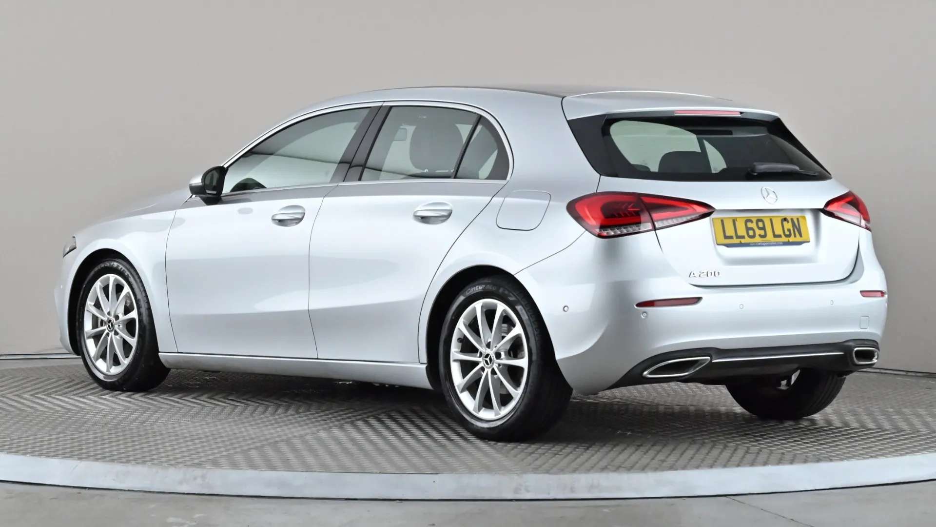 A 2019 MERCEDES-BENZ A CLASS A200 Sport Executive A 2019 MERCEDES-BENZ A CLASS A200 Sport Executive