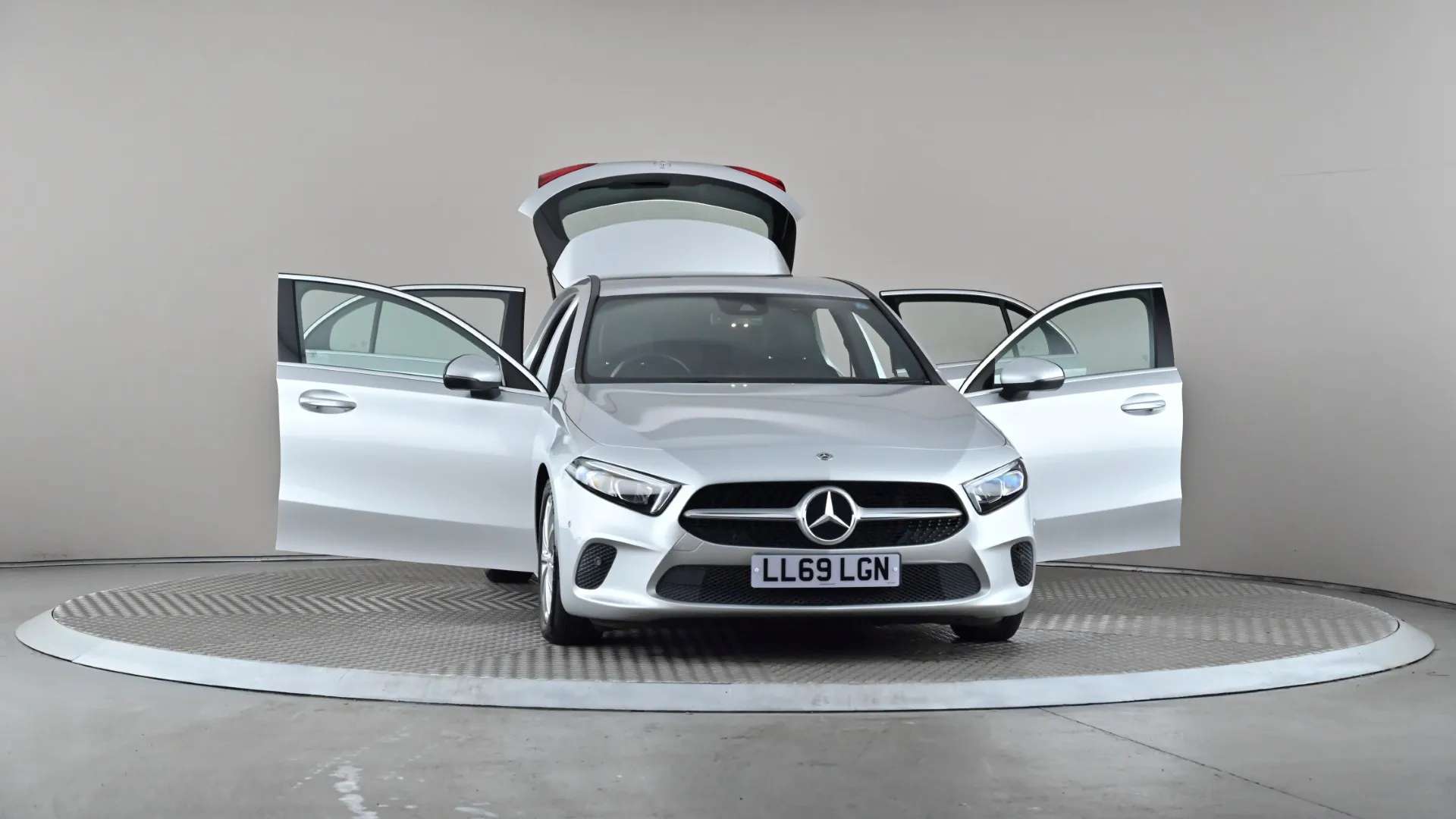 2019 MERCEDES-BENZ A CLASS 2019 MERCEDES-BENZ A CLASS