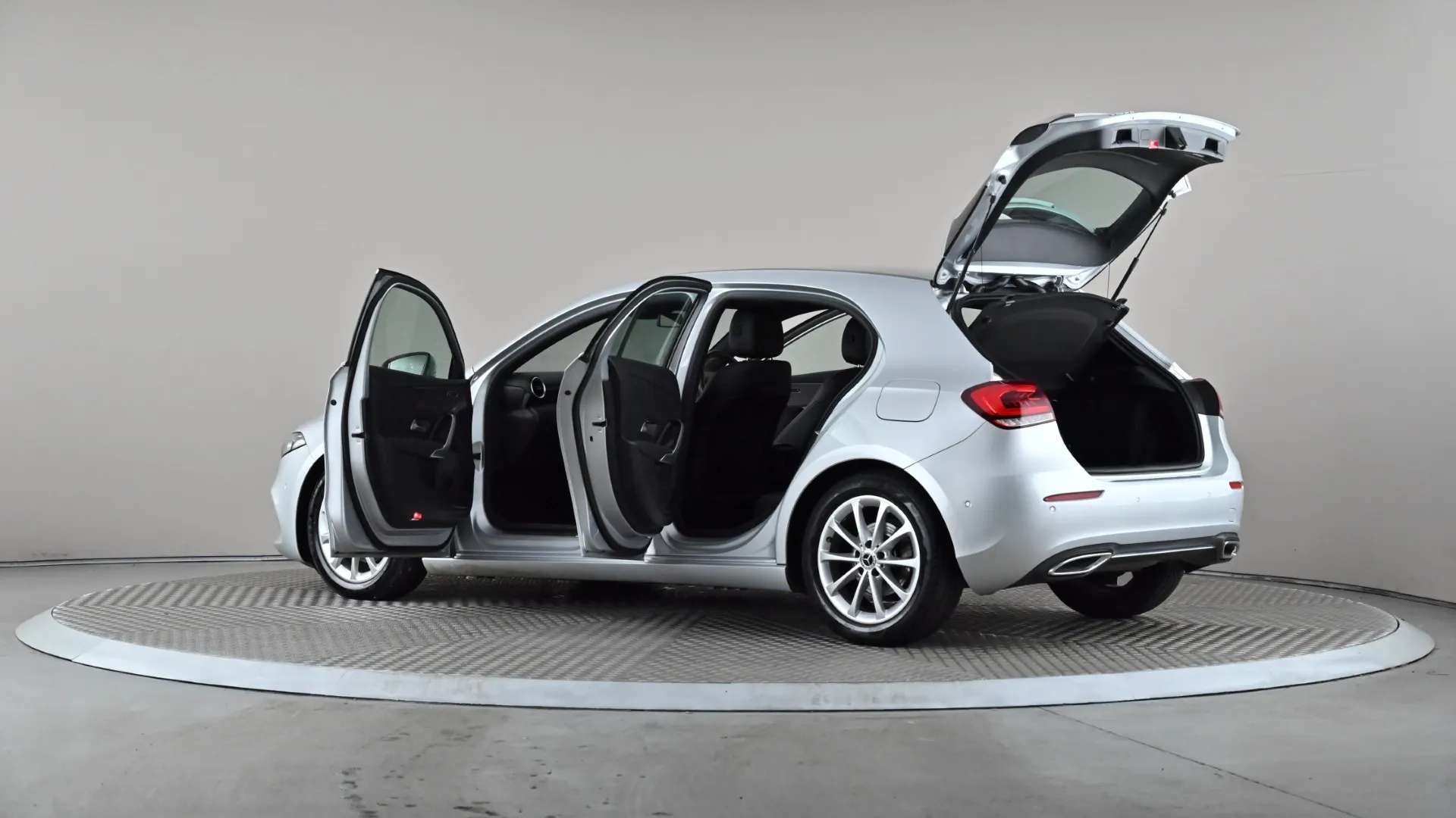 2019 MERCEDES-BENZ A CLASS 2019 MERCEDES-BENZ A CLASS