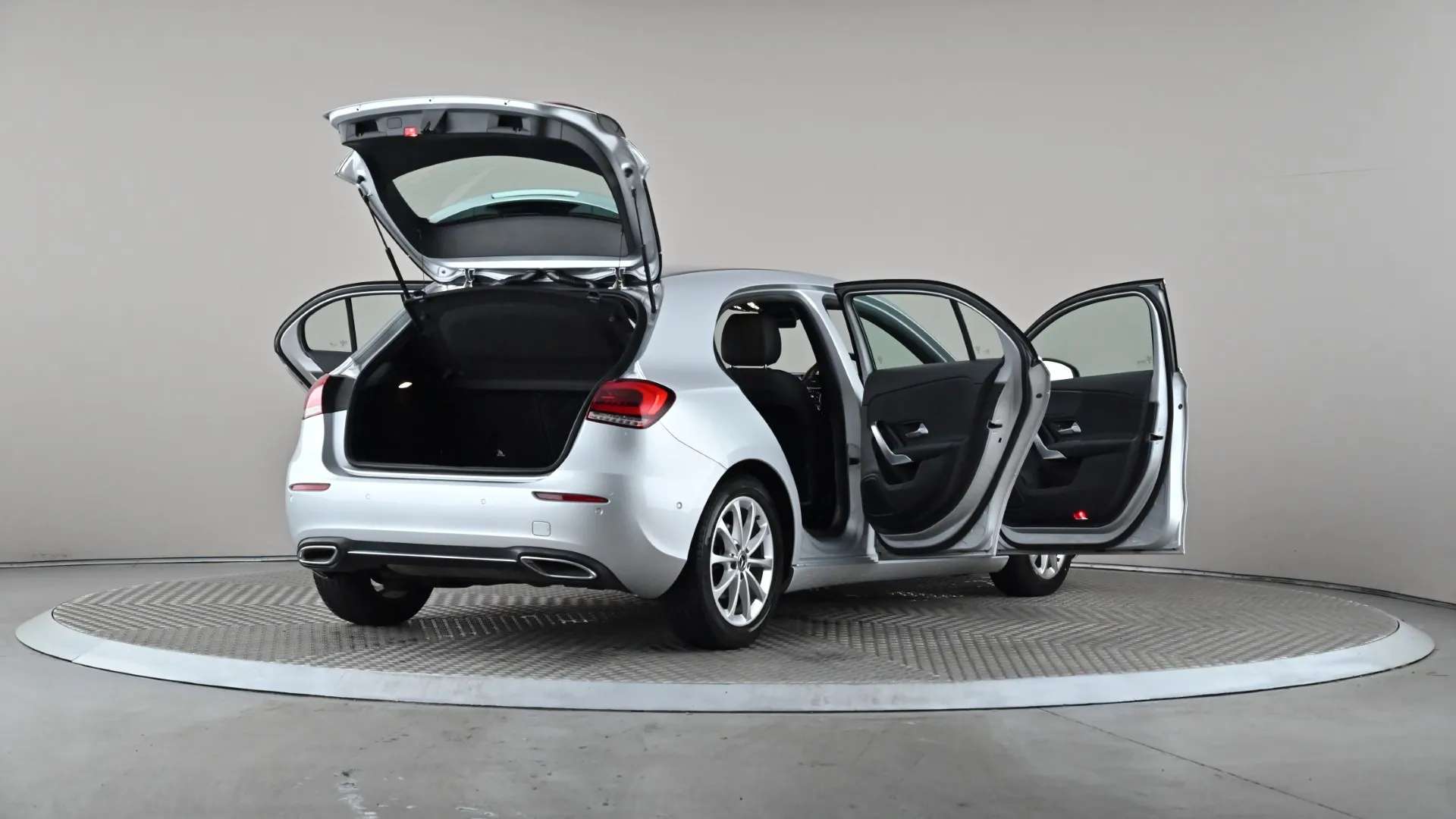 2019 MERCEDES-BENZ A CLASS 2019 MERCEDES-BENZ A CLASS