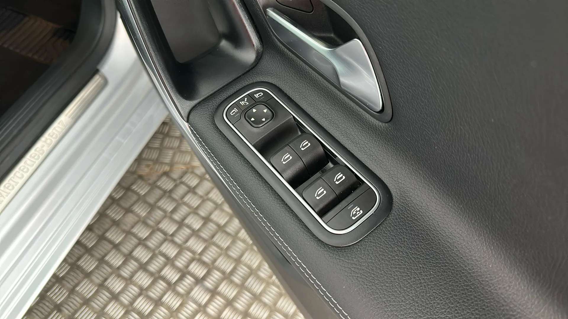 2019 MERCEDES-BENZ A CLASS 2019 MERCEDES-BENZ A CLASS