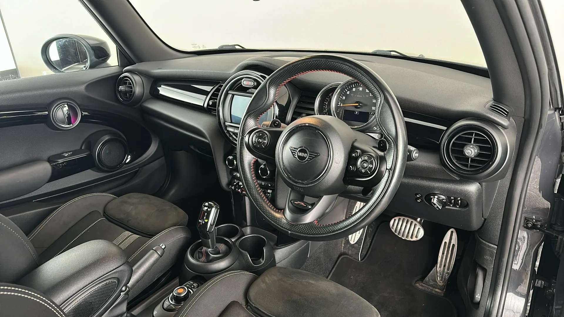 2019 MINI HATCH 2019 MINI HATCH