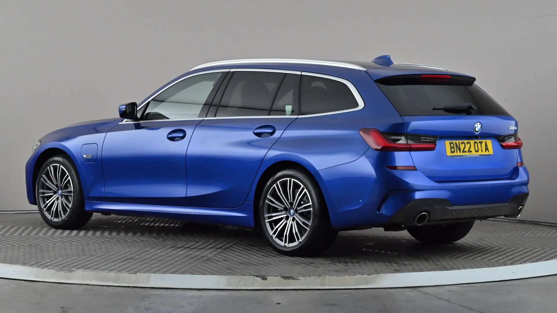 A 2022 BMW 3 SERIES 330e M Sport Step Auto A 2022 BMW 3 SERIES 330e M Sport Step Auto