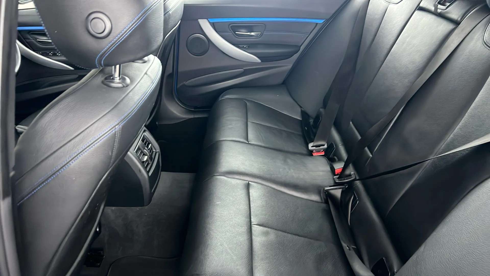 2017 BMW 3 SERIES 2017 BMW 3 SERIES