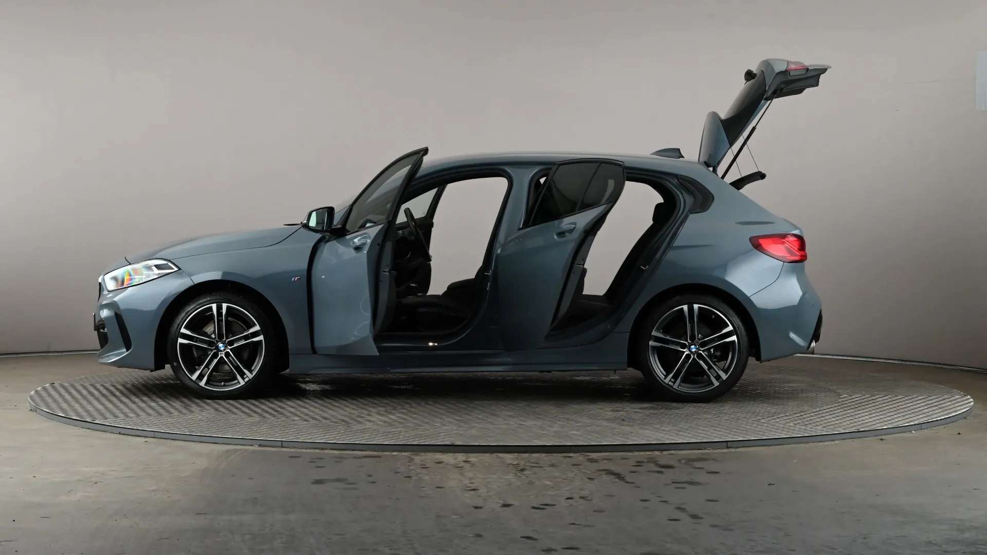 2022 BMW 1 SERIES 2022 BMW 1 SERIES