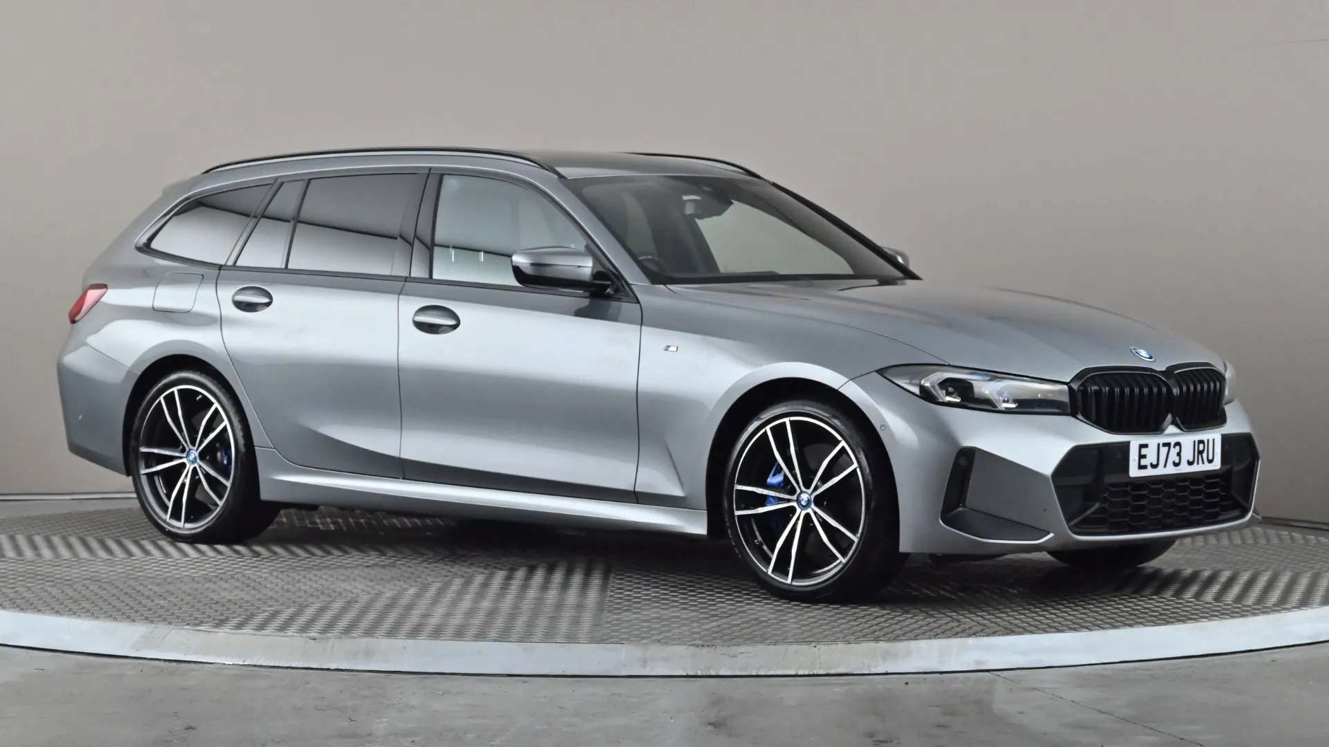 A 2023 BMW 3 SERIES TOURING 330e M Sport Step Auto A 2023 BMW 3 SERIES TOURING 330e M Sport Step Auto