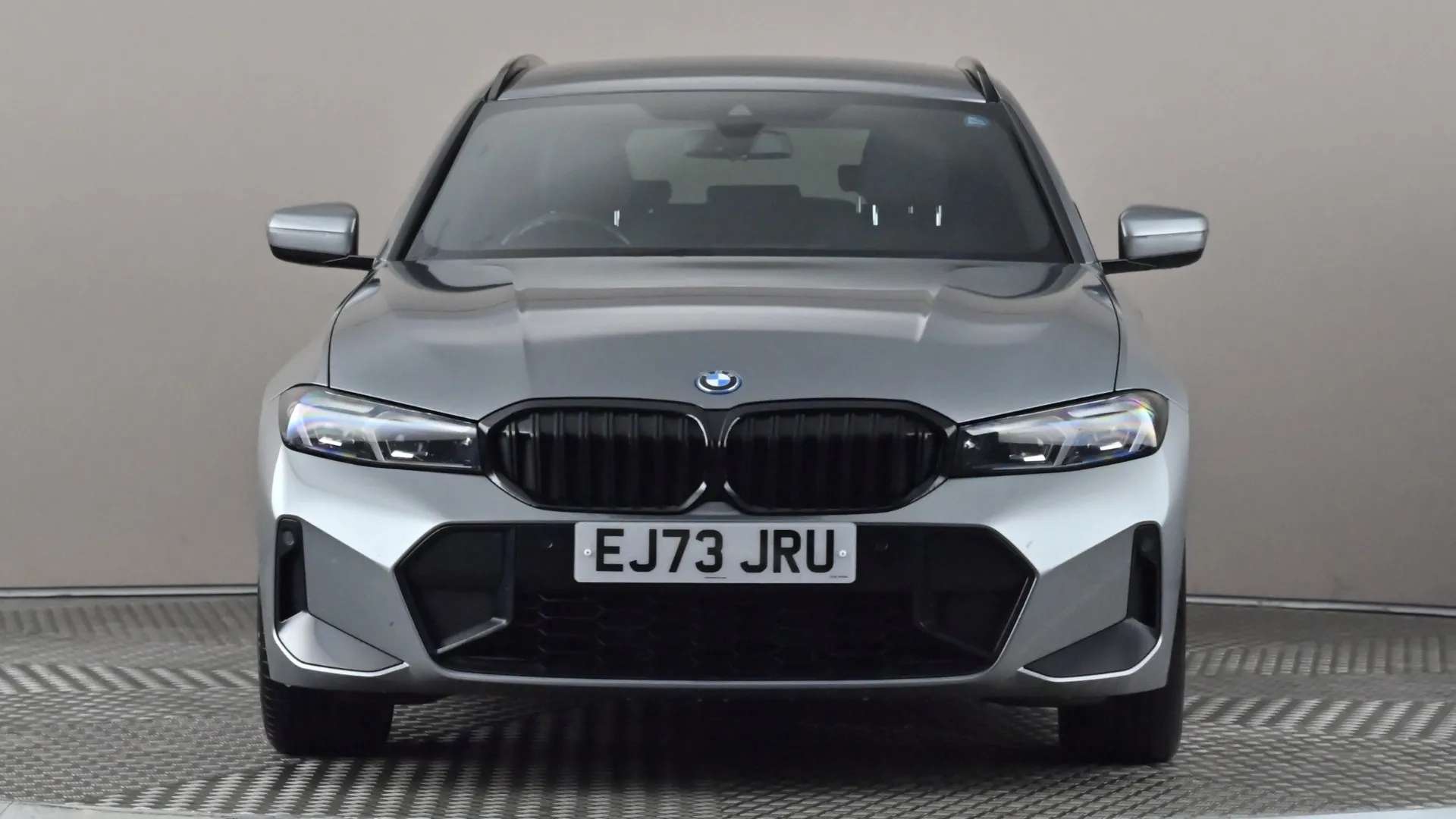 A 2023 BMW 3 SERIES TOURING 330e M Sport Step Auto A 2023 BMW 3 SERIES TOURING 330e M Sport Step Auto