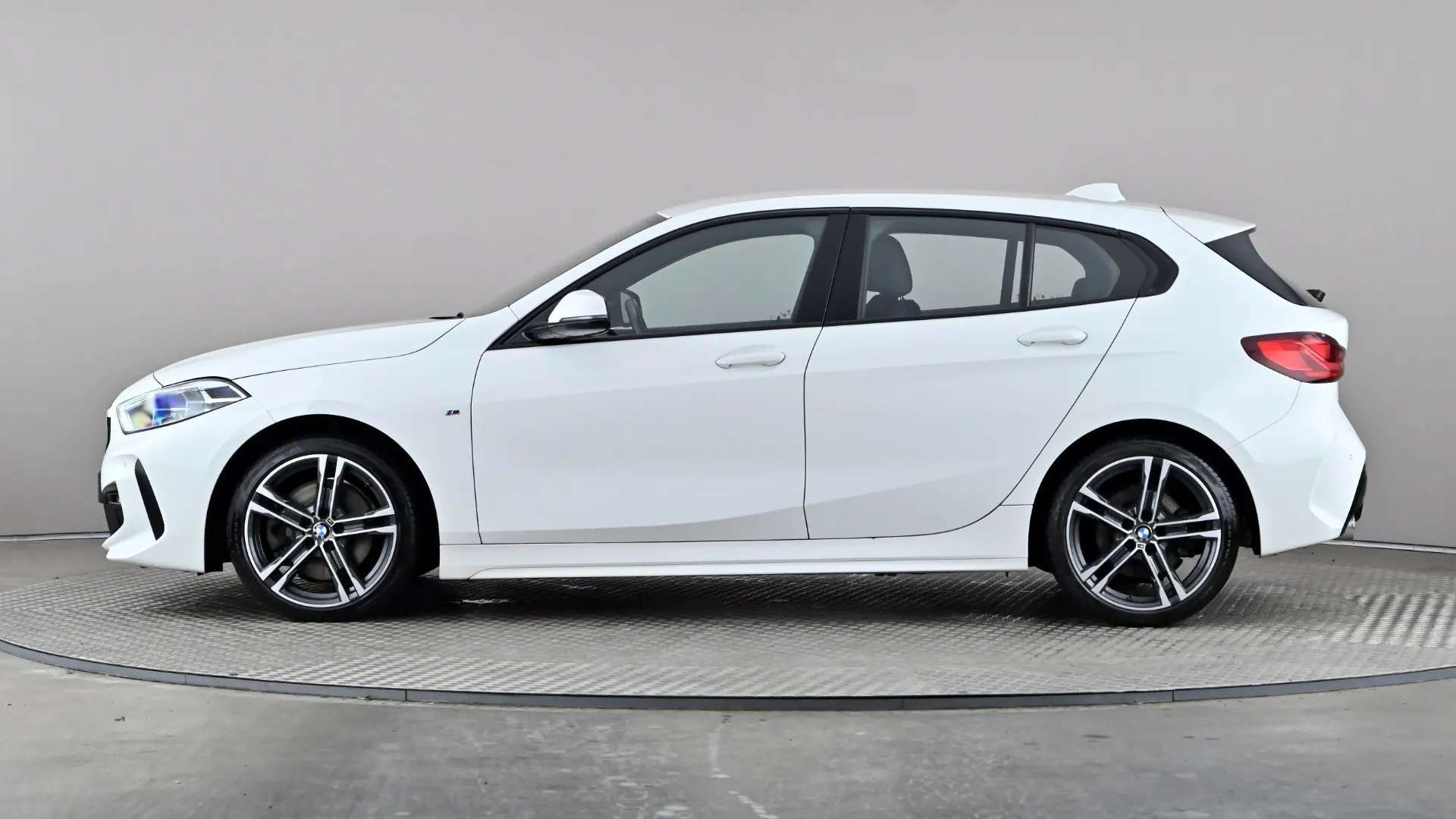 2022 BMW 1 SERIES 2022 BMW 1 SERIES