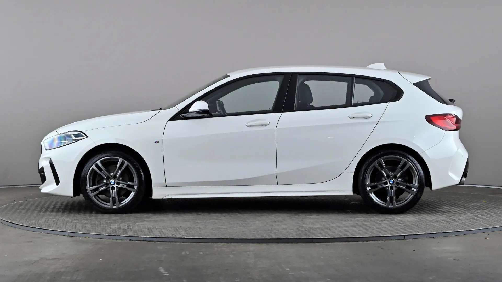 2022 BMW 1 SERIES 2022 BMW 1 SERIES