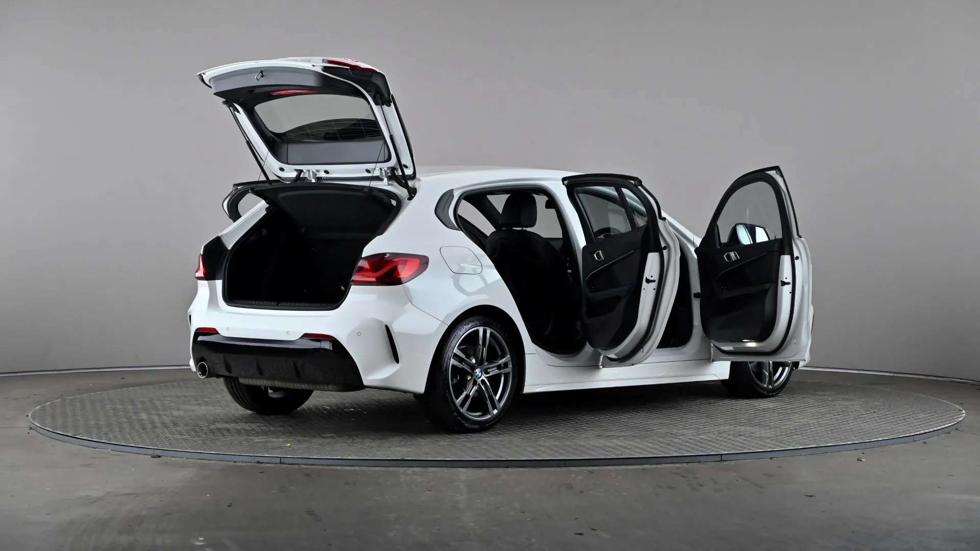 2022 BMW 1 SERIES 2022 BMW 1 SERIES