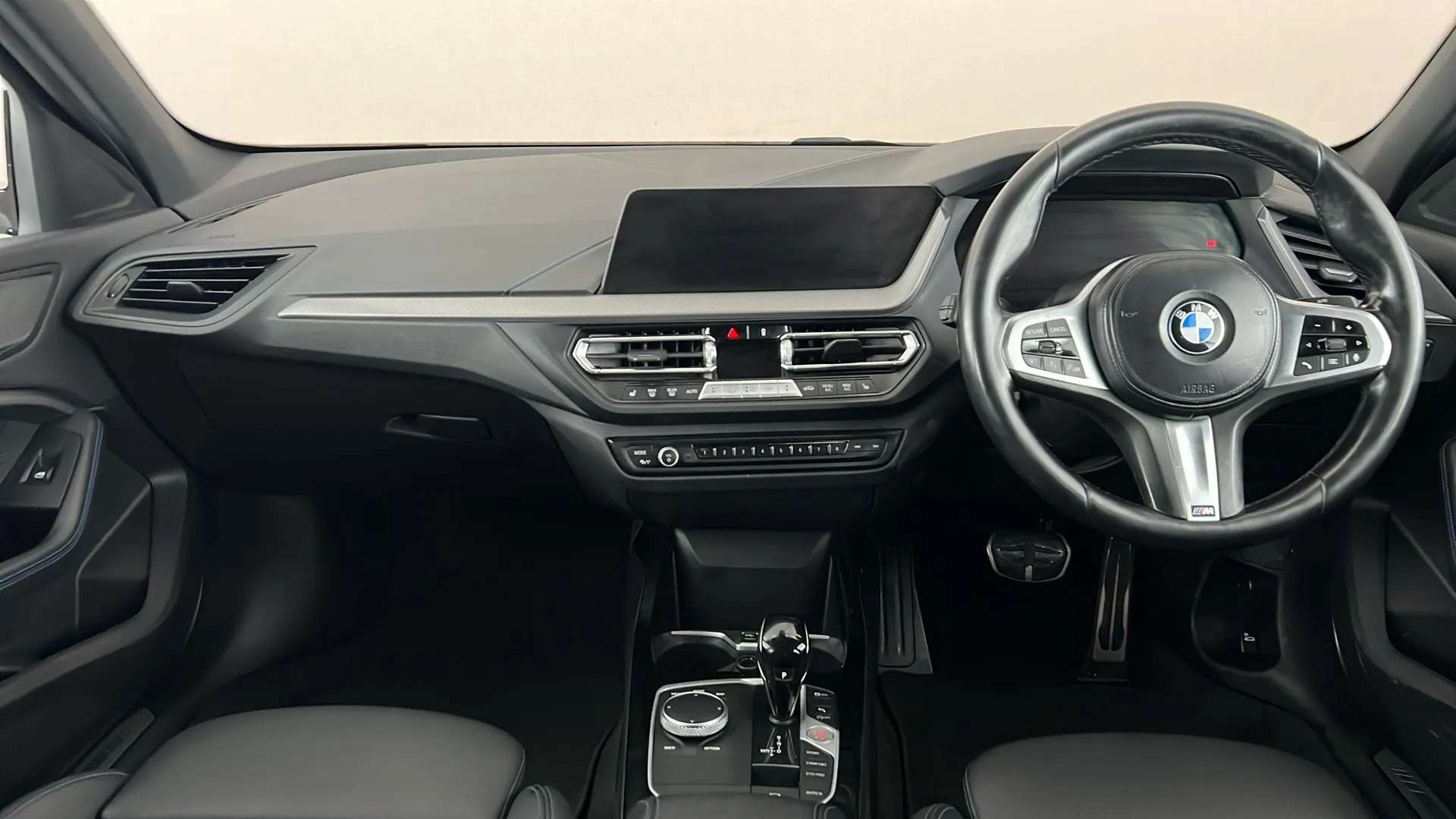 2022 BMW 1 SERIES 2022 BMW 1 SERIES