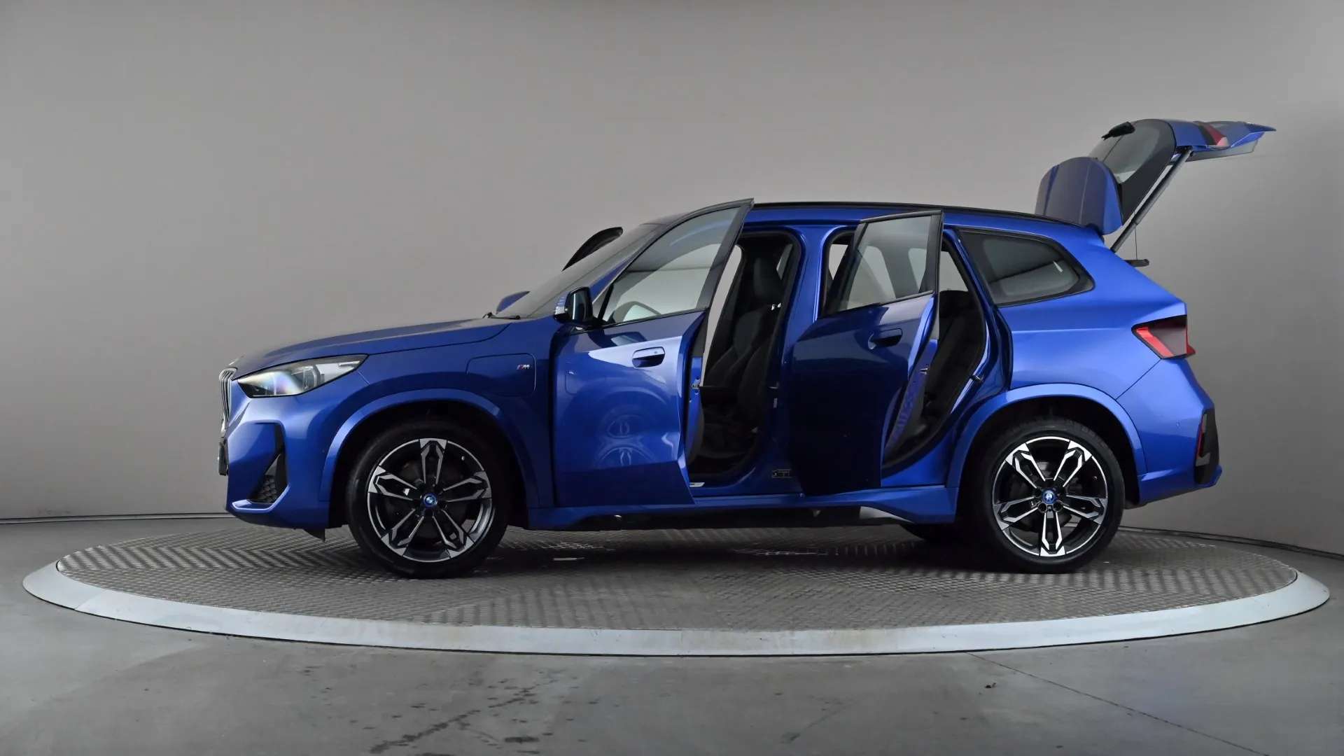 2023 BMW X1 2023 BMW X1