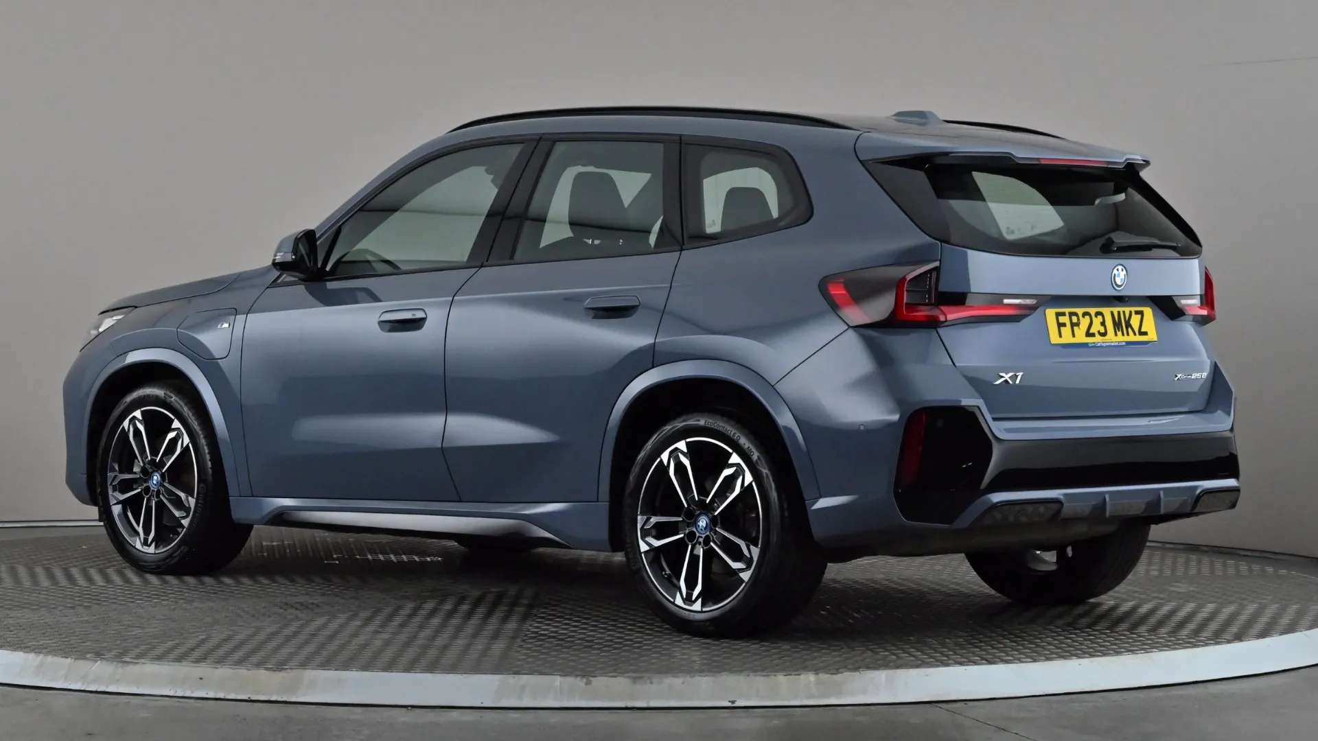 2023 BMW X1 2023 BMW X1