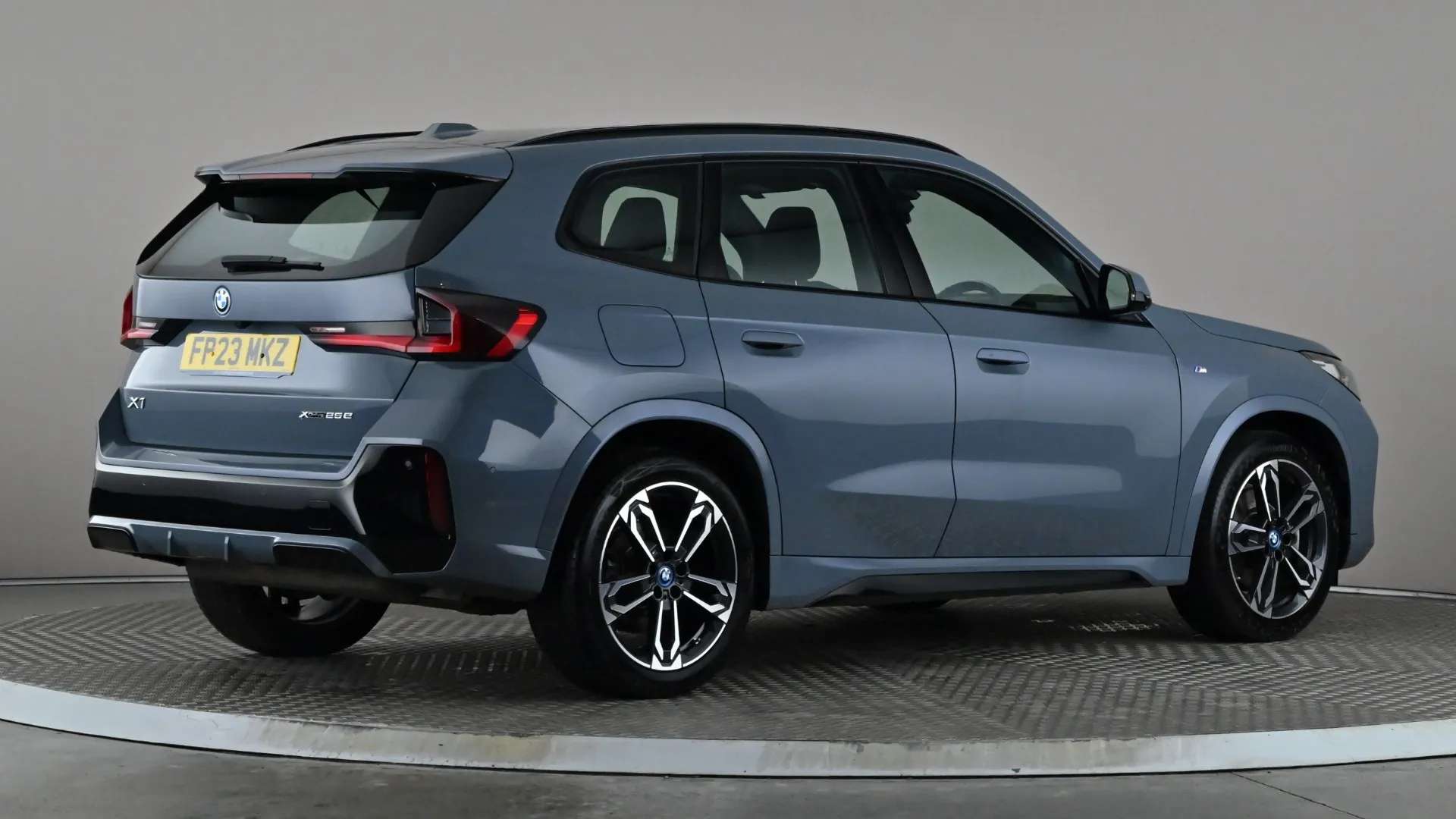 2023 BMW X1 2023 BMW X1
