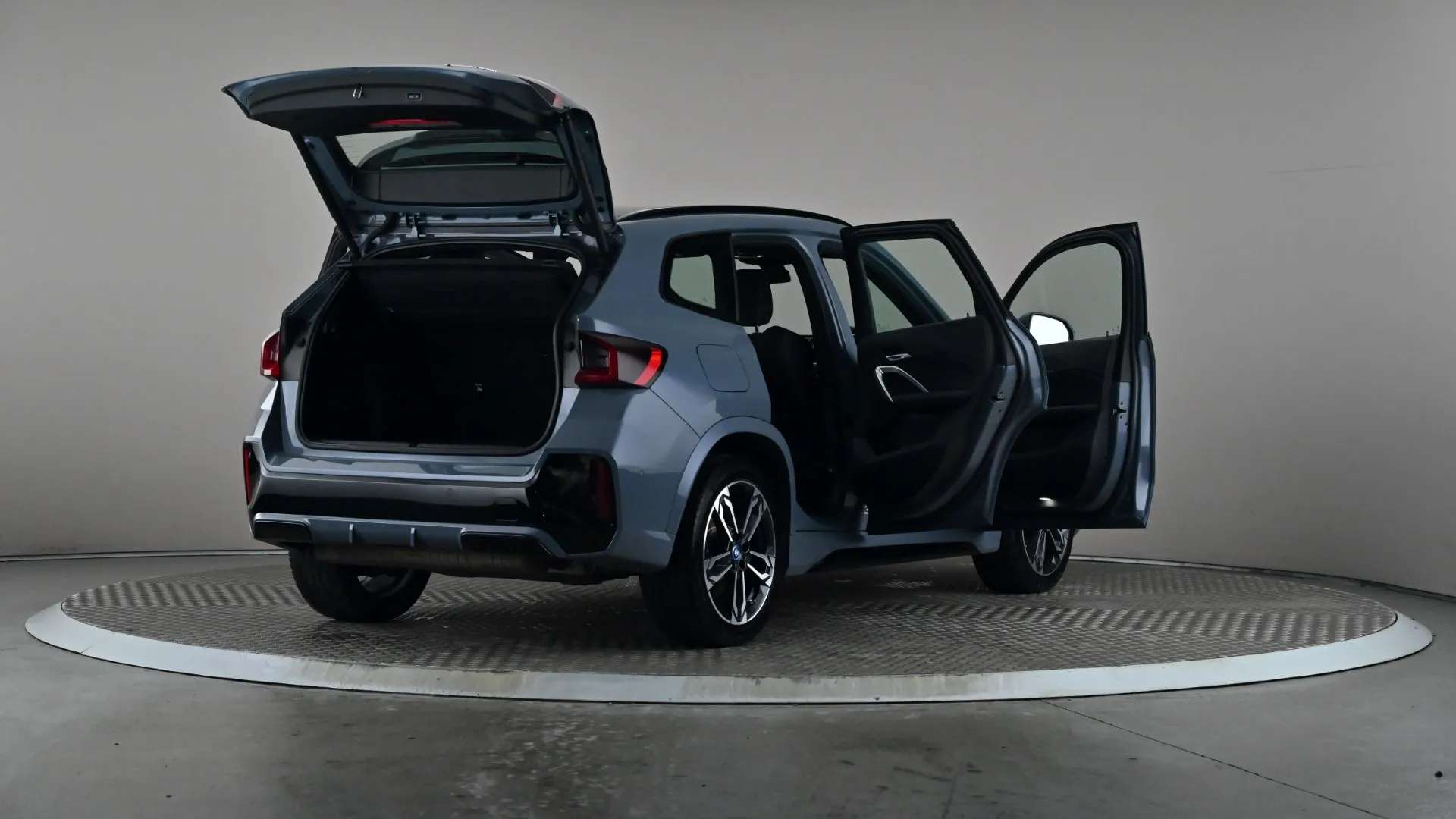 2023 BMW X1 2023 BMW X1