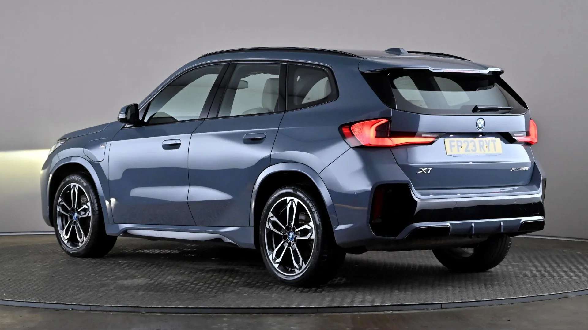 2023 BMW X1 2023 BMW X1