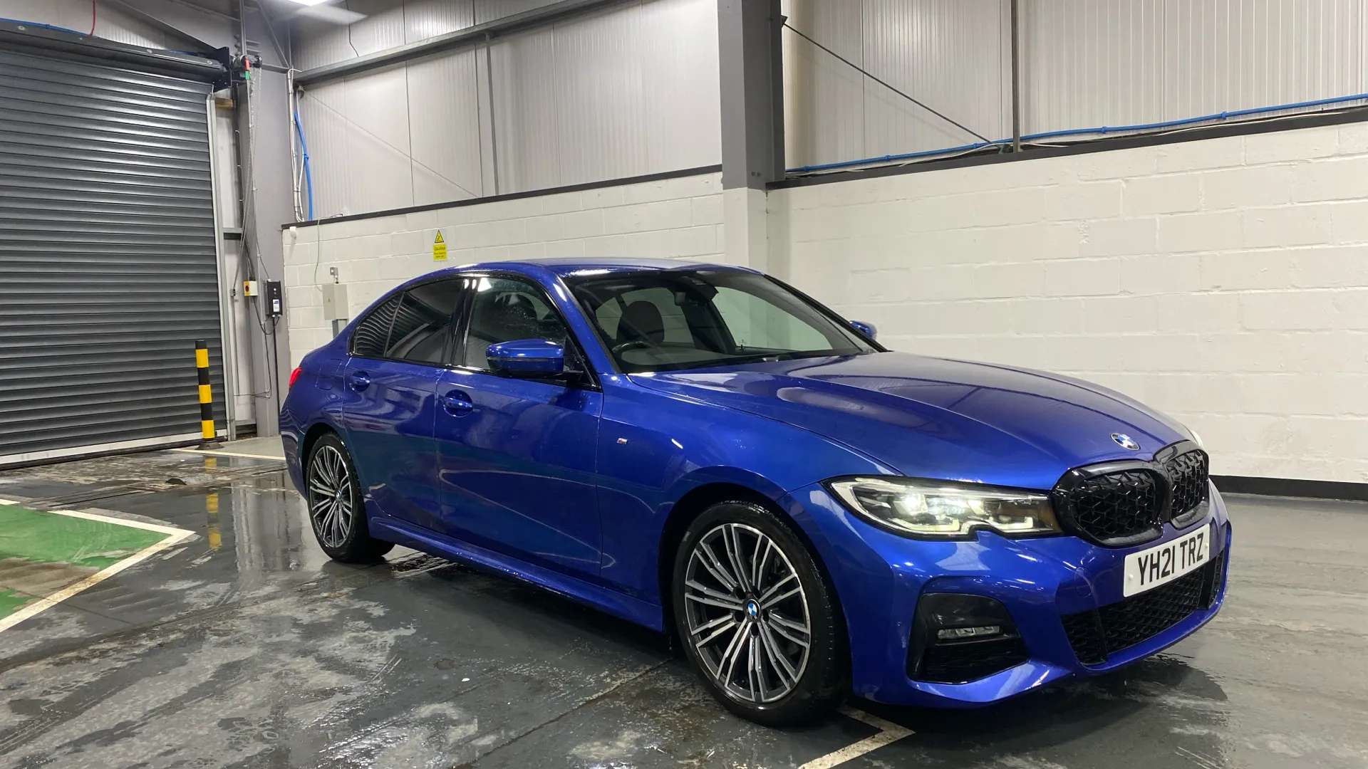 A 2021 BMW 3 SERIES 320i M Sport Step Auto A 2021 BMW 3 SERIES 320i M Sport Step Auto