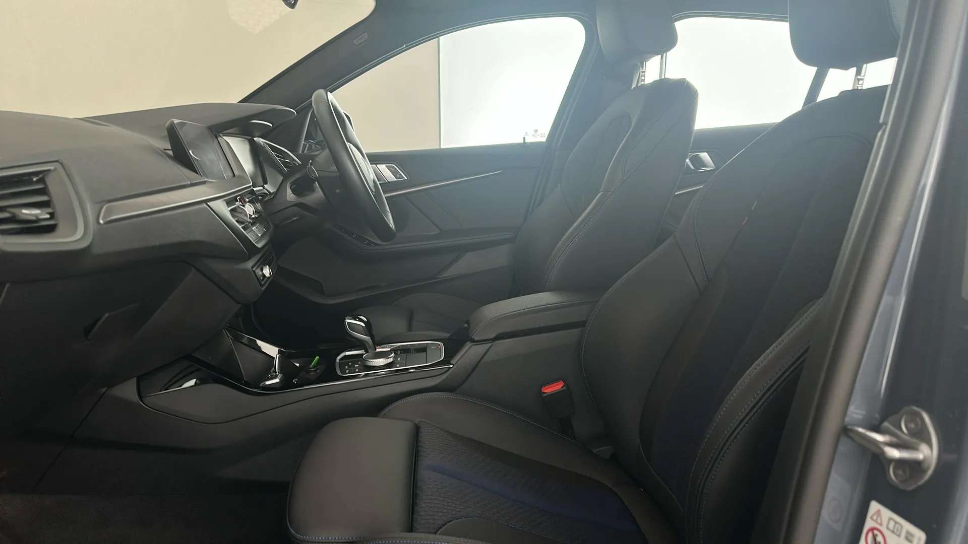 2022 BMW 1 SERIES 2022 BMW 1 SERIES