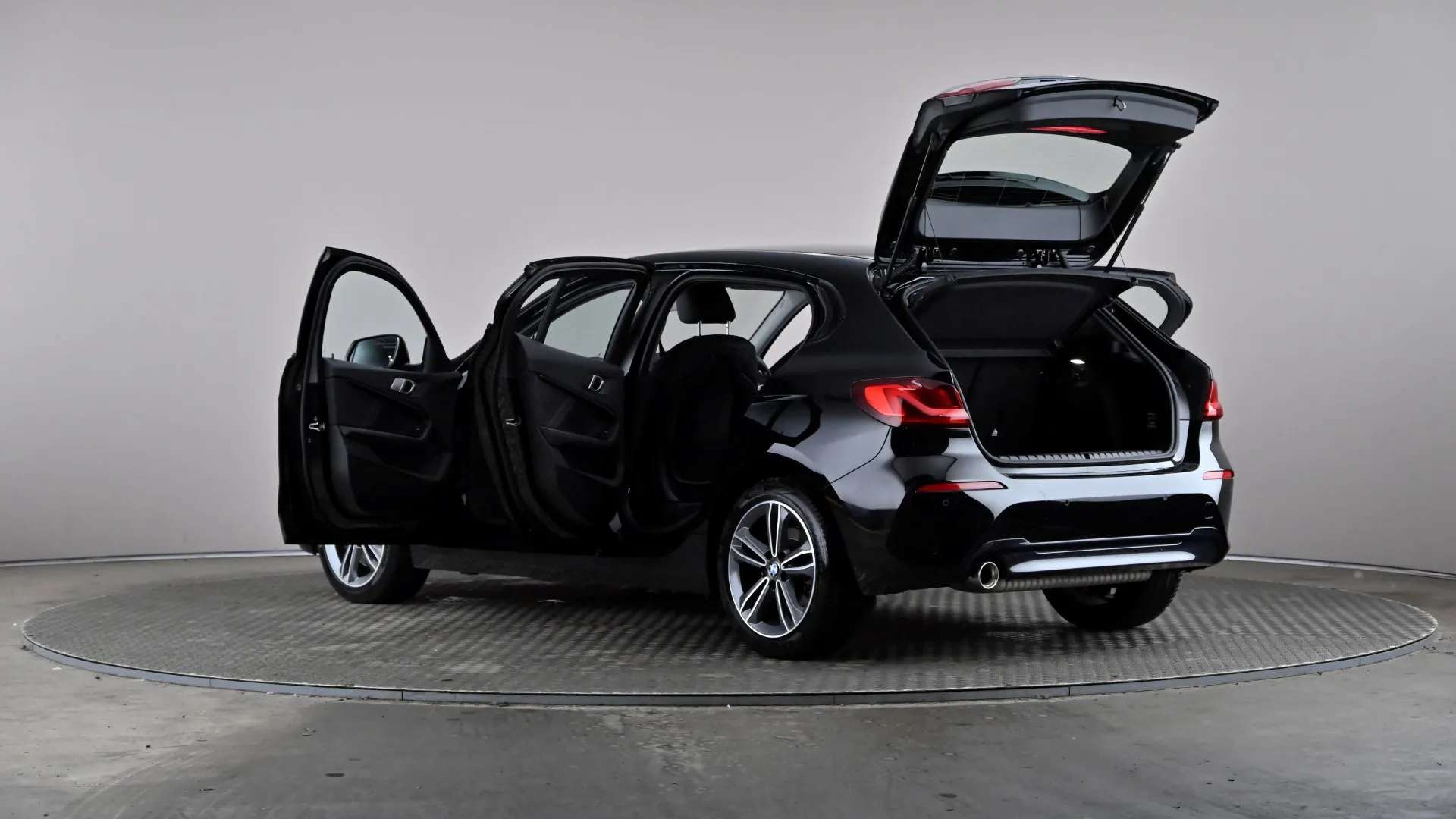 2022 BMW 1 SERIES 2022 BMW 1 SERIES