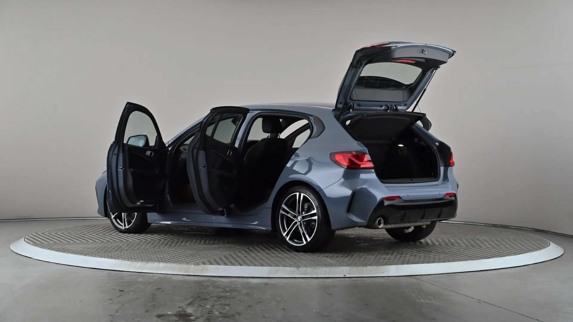 2022 BMW 1 SERIES 2022 BMW 1 SERIES