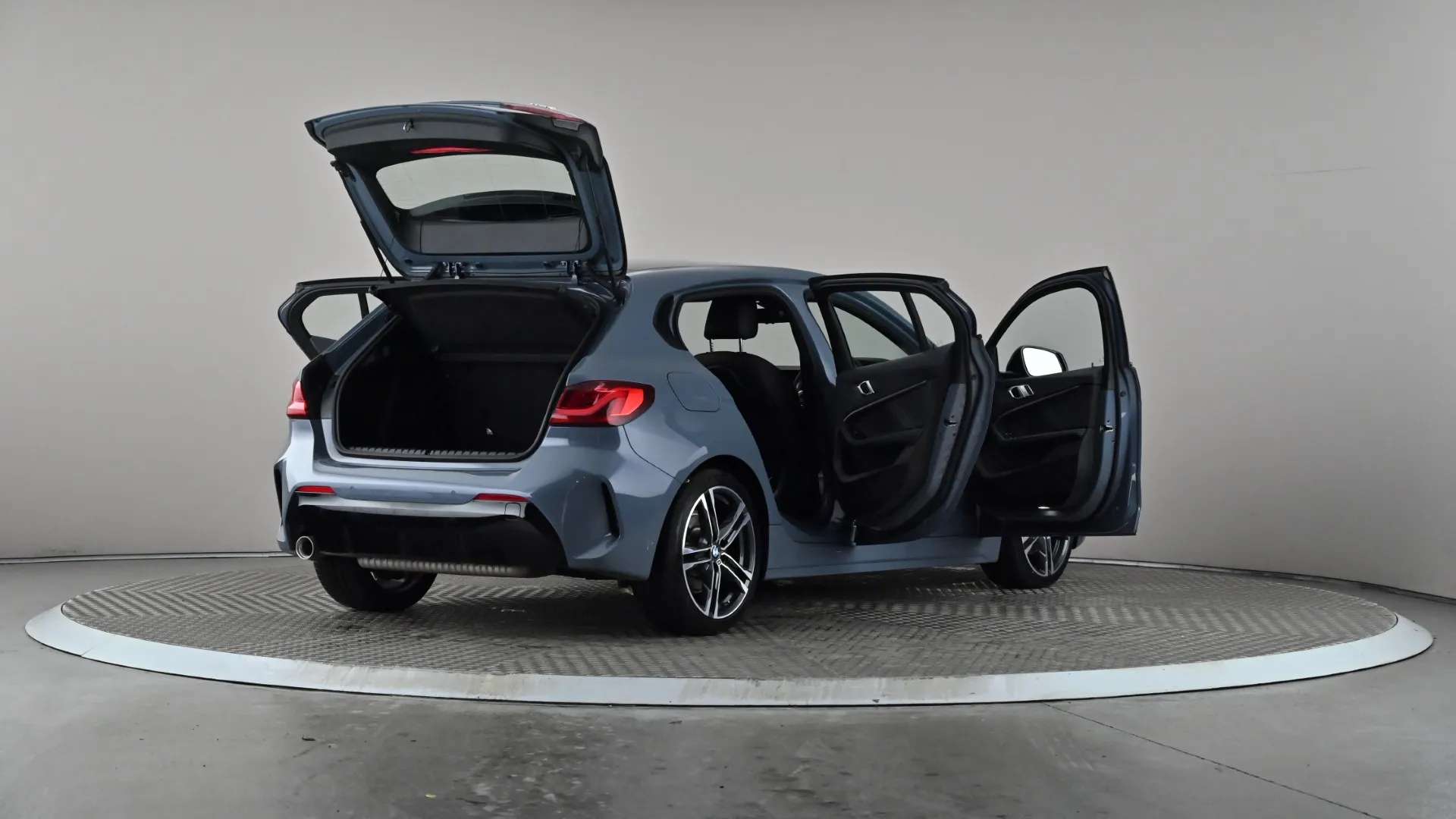 2022 BMW 1 SERIES 2022 BMW 1 SERIES