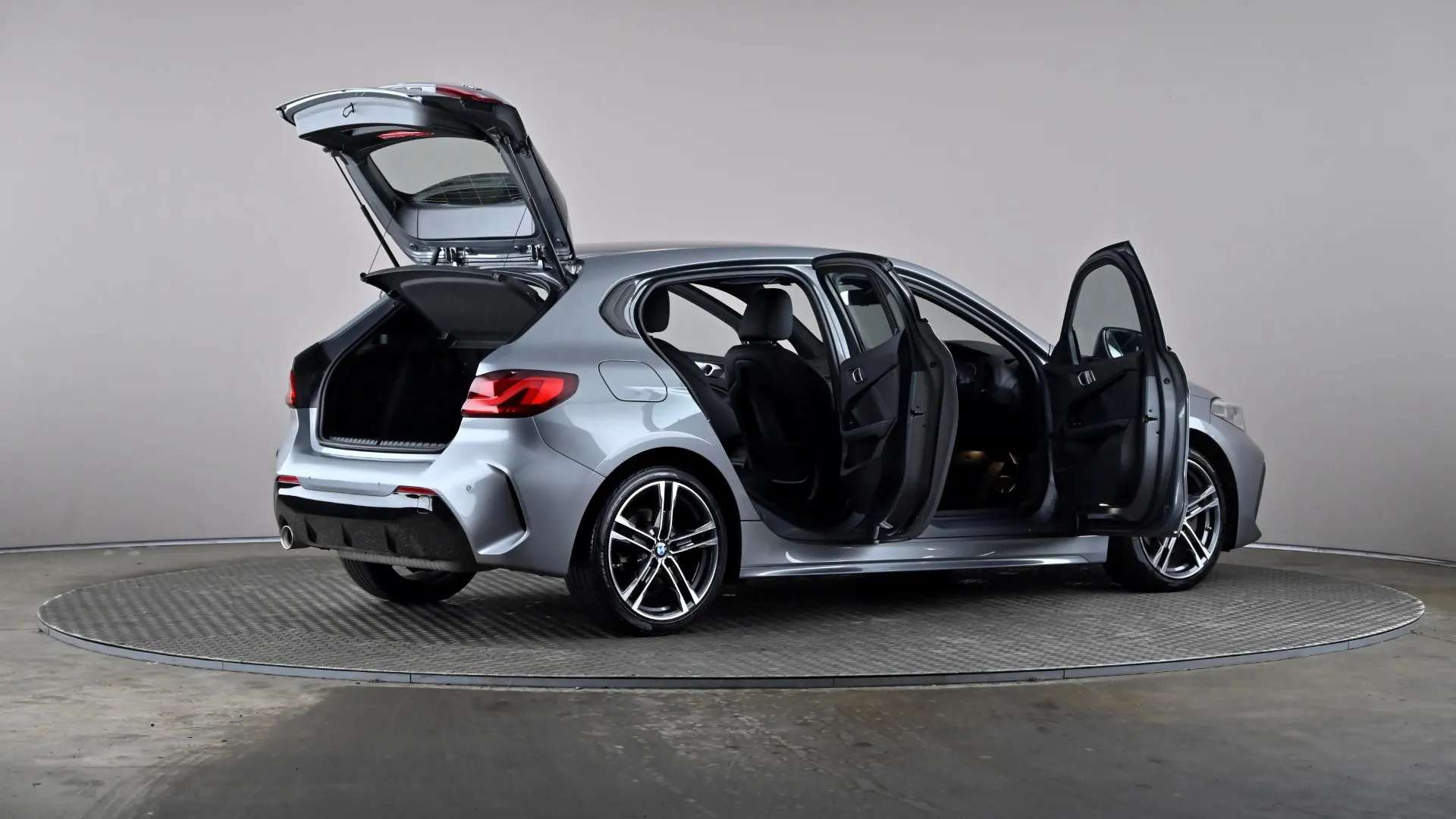 2022 BMW 1 SERIES 2022 BMW 1 SERIES