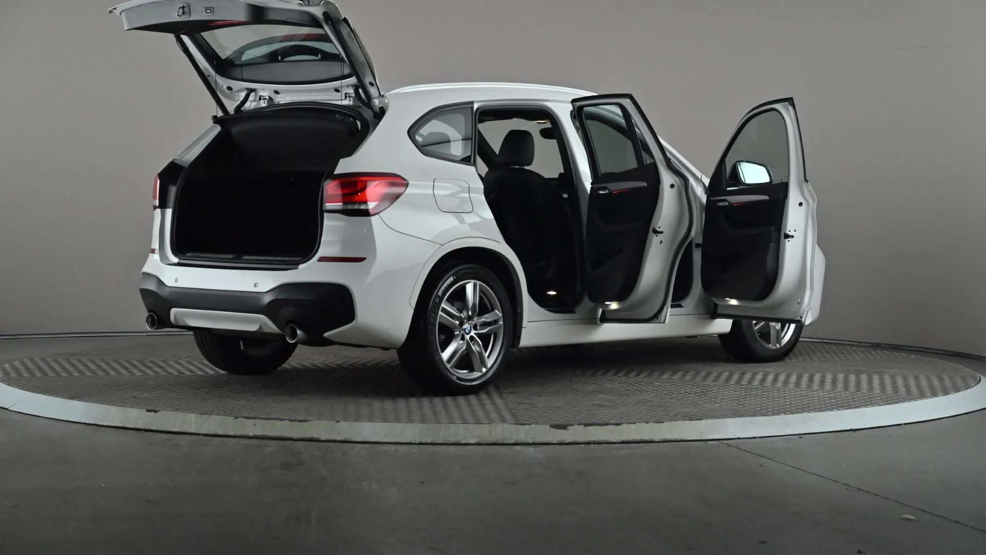 2022 BMW X1 2022 BMW X1