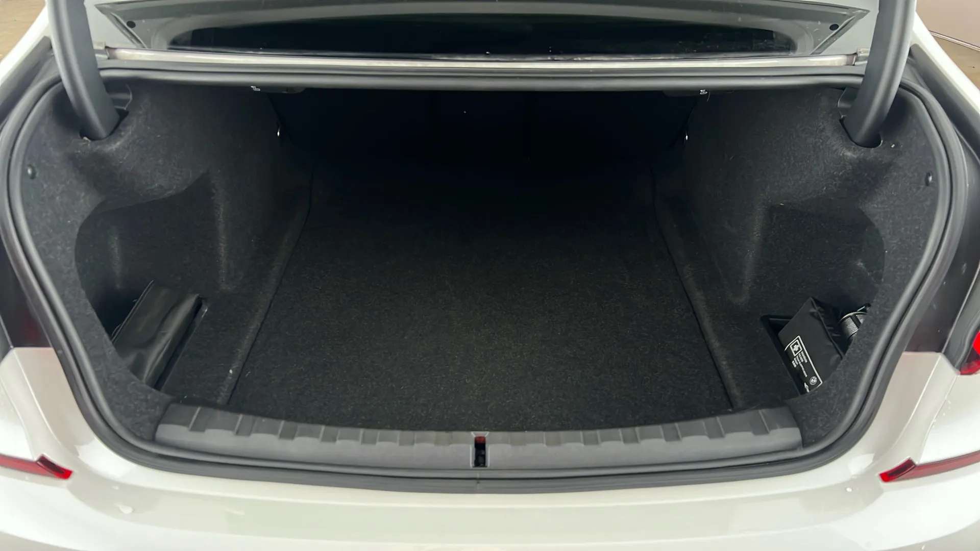 2021 BMW 3 SERIES 2021 BMW 3 SERIES
