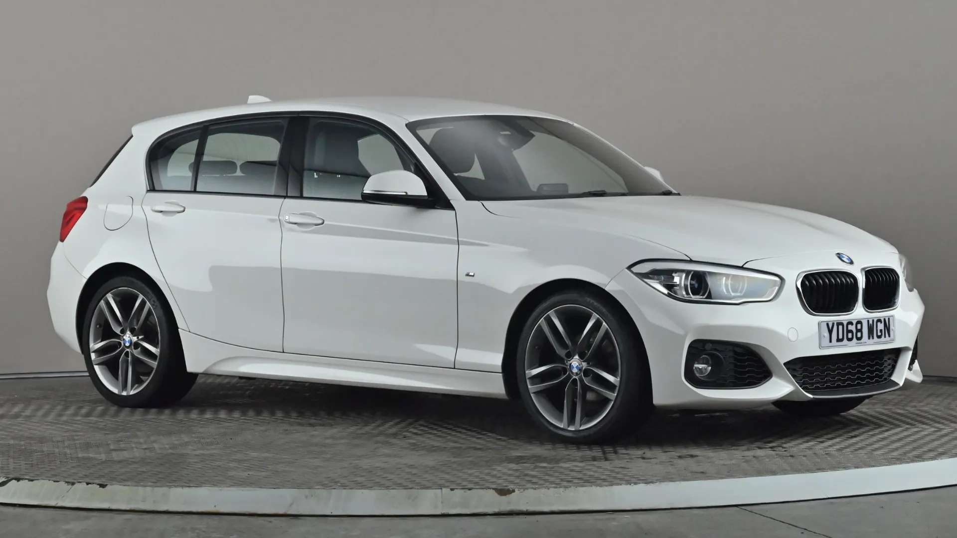0 BMW 1 SERIES 0 BMW 1 SERIES