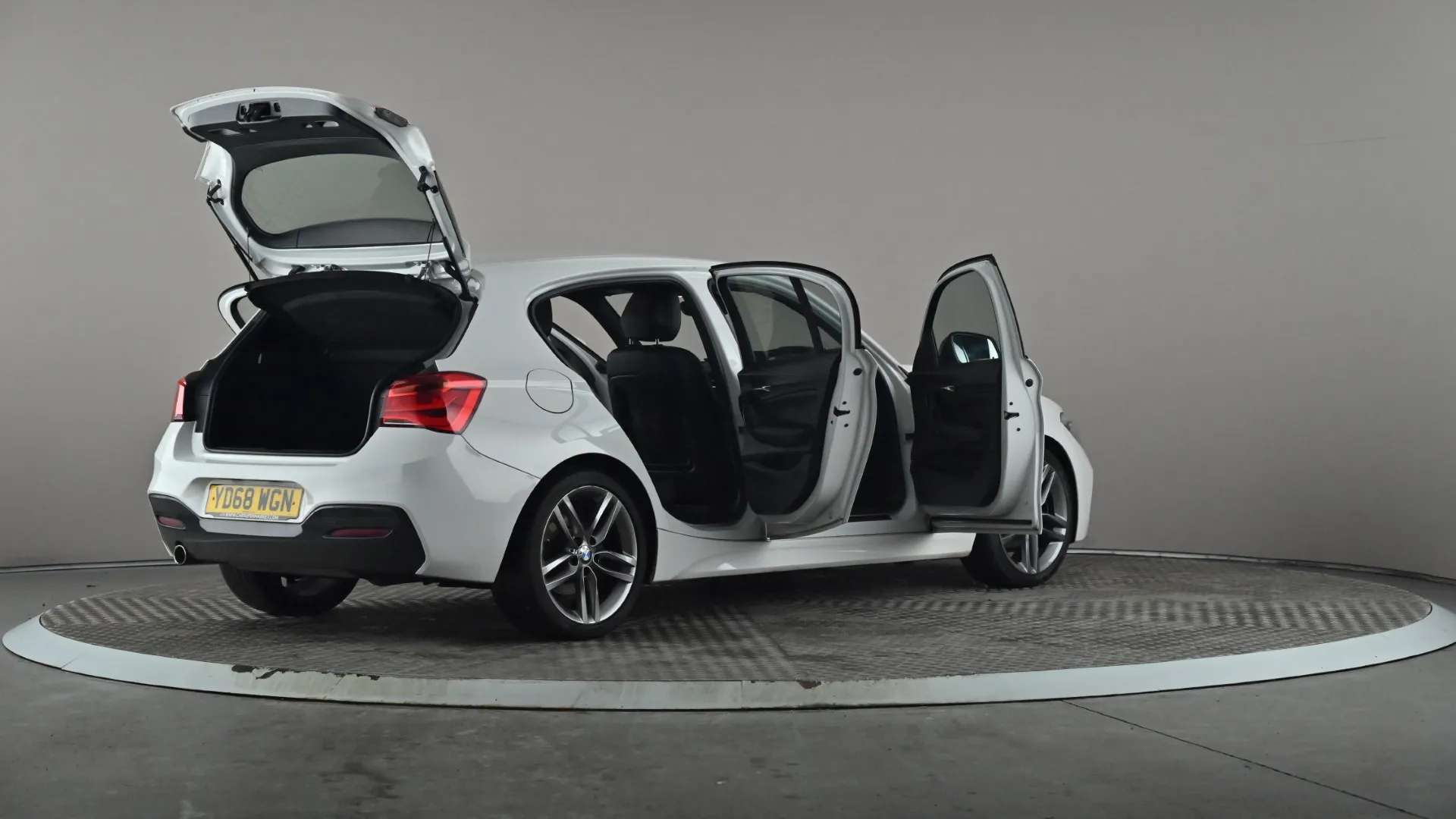 0 BMW 1 SERIES 0 BMW 1 SERIES