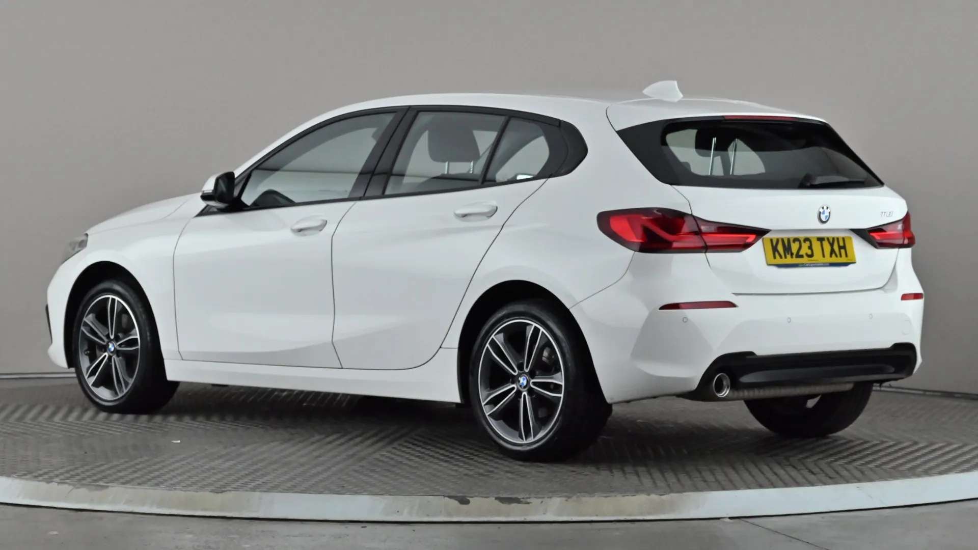 2023 BMW 1 SERIES 2023 BMW 1 SERIES