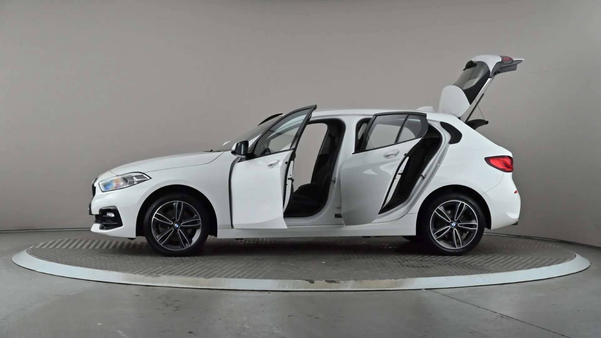 2023 BMW 1 SERIES 2023 BMW 1 SERIES