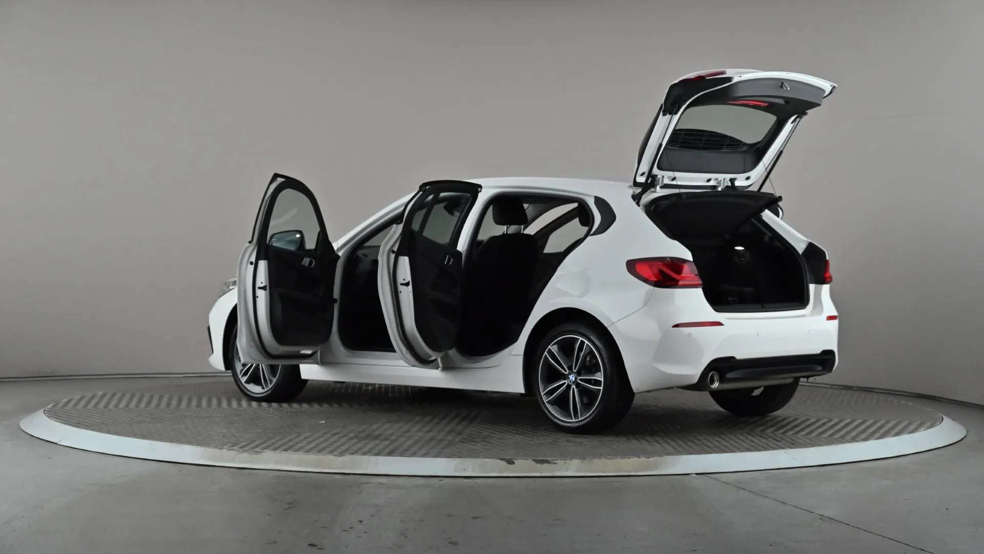 2023 BMW 1 SERIES 2023 BMW 1 SERIES
