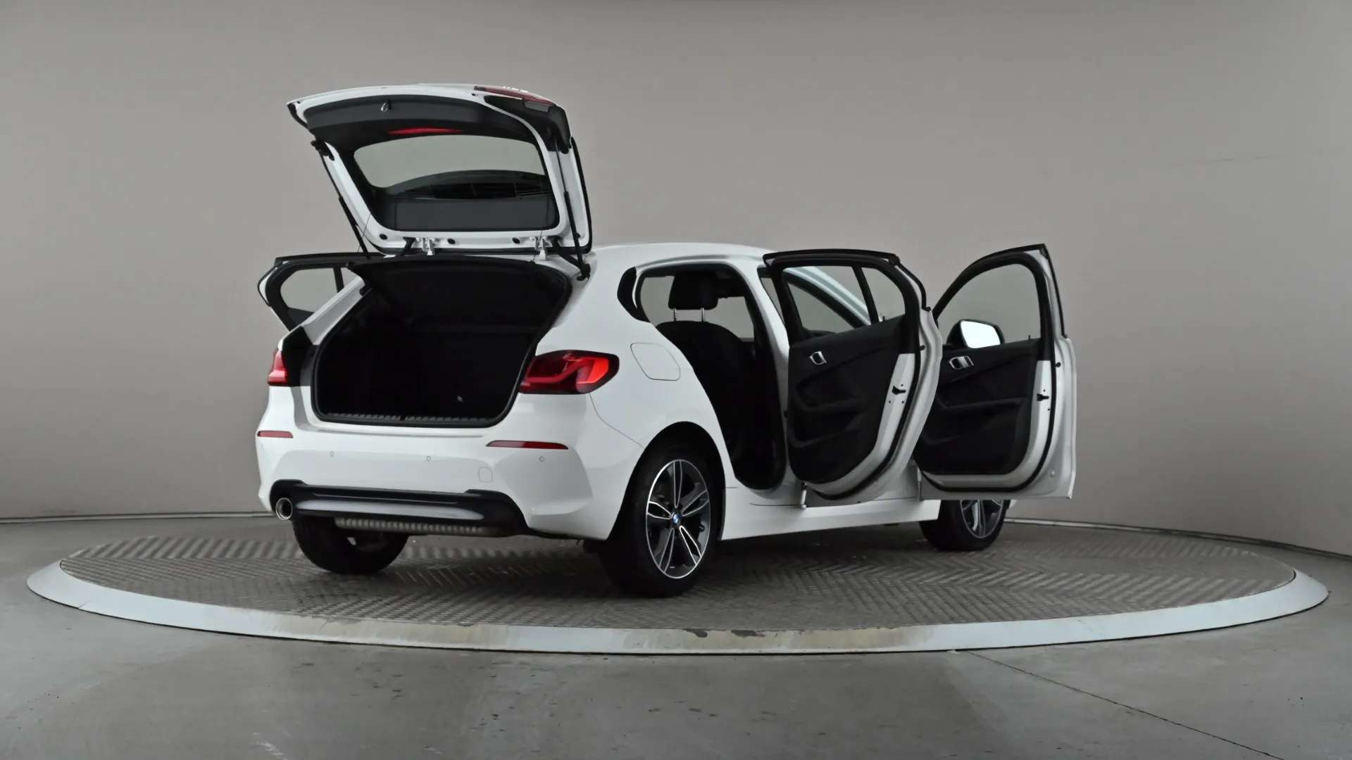 2023 BMW 1 SERIES 2023 BMW 1 SERIES