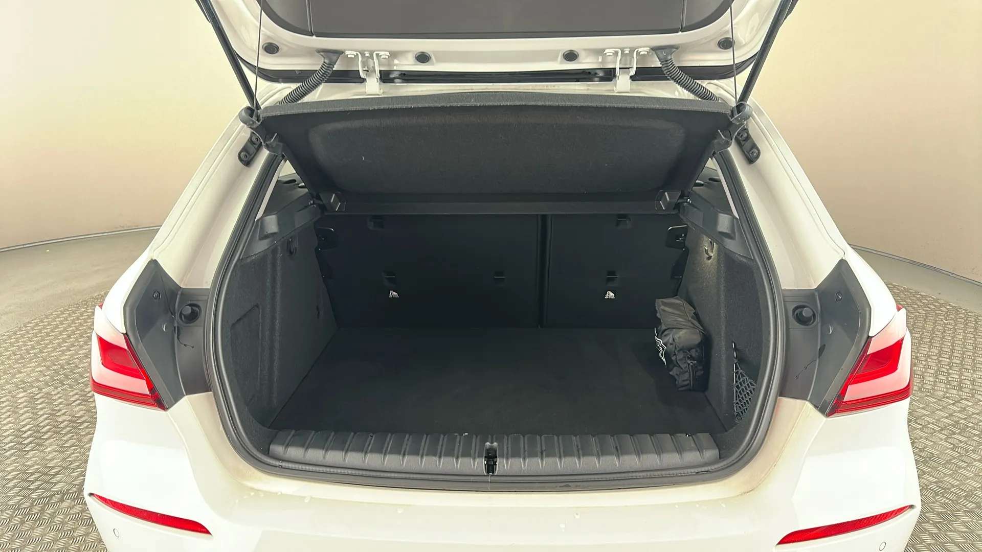 2023 BMW 1 SERIES 2023 BMW 1 SERIES